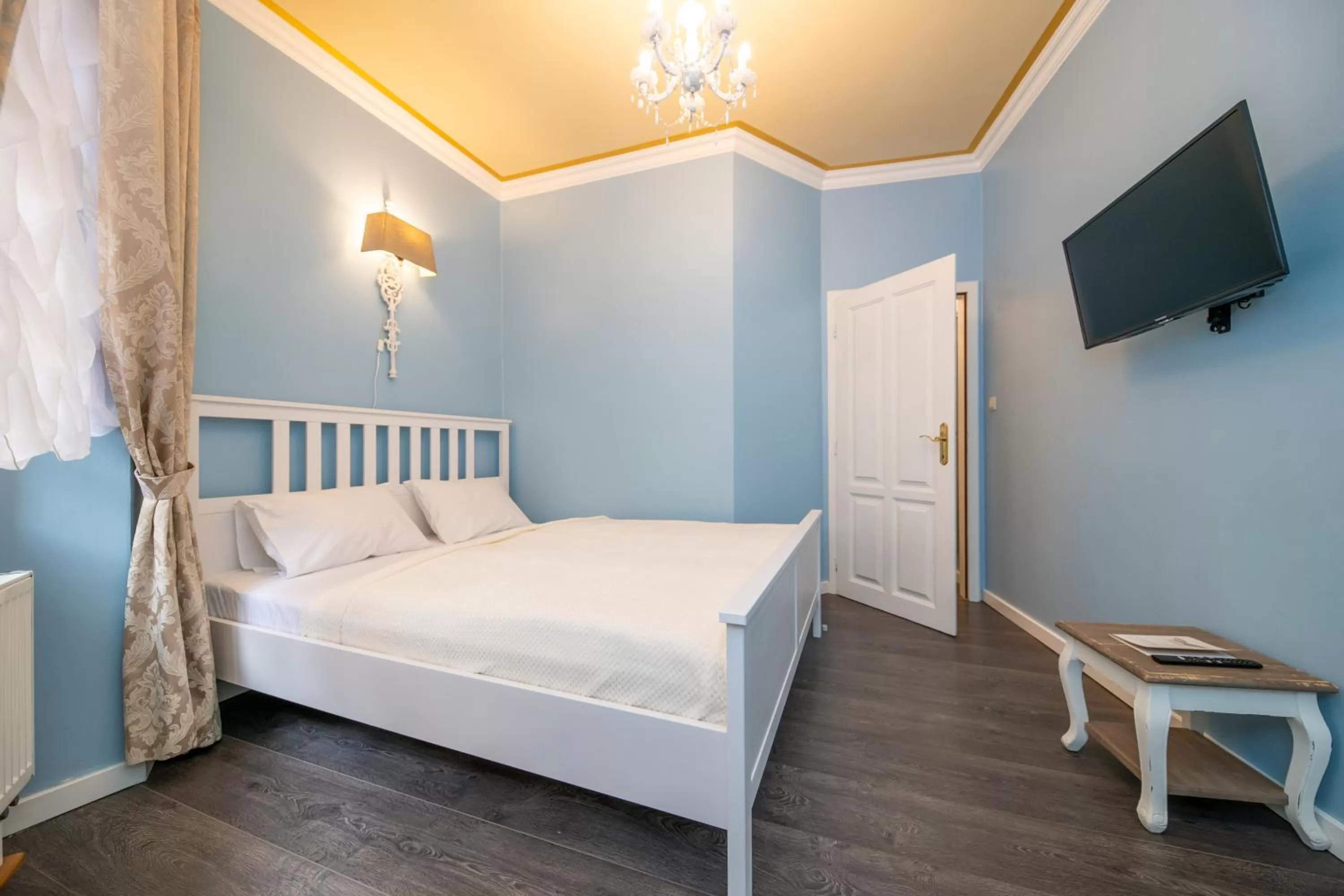 Standard Double Room in Cathedral Prague Apartments