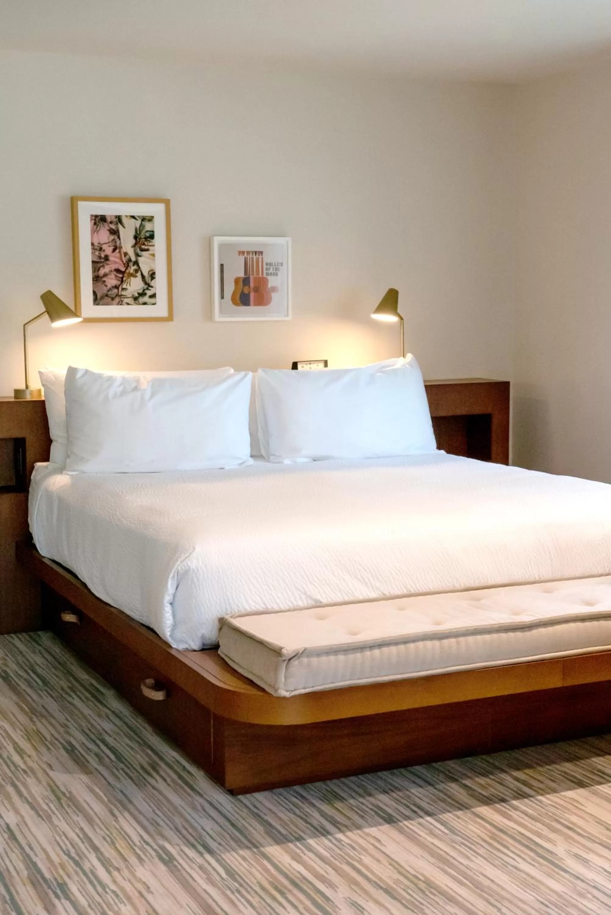 Premium King in Flamingo Resort & Spa Santa Rosa Sonoma, Tapestry by Hilton