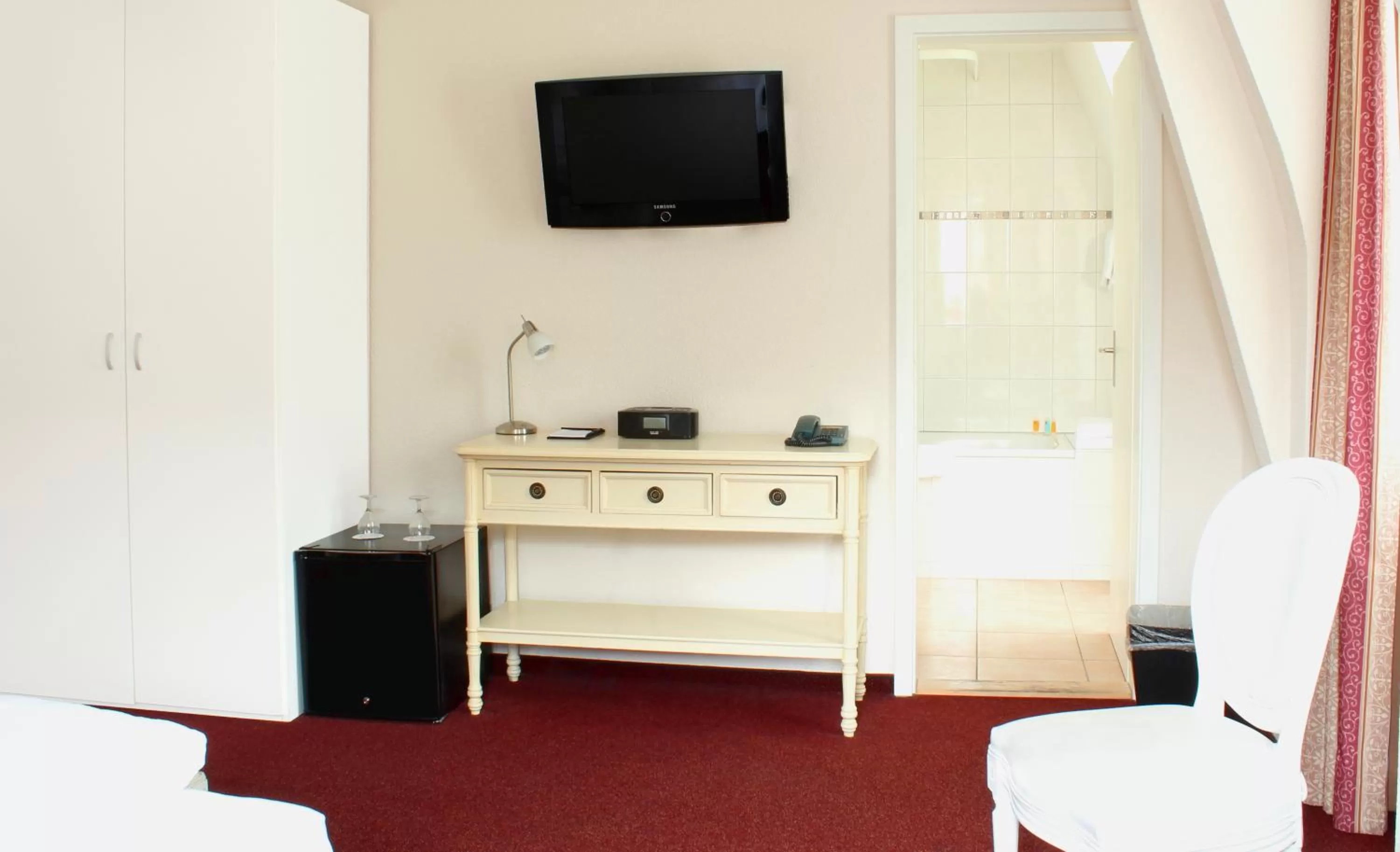 Superior Twin Room in Hotel Weisses Kreuz