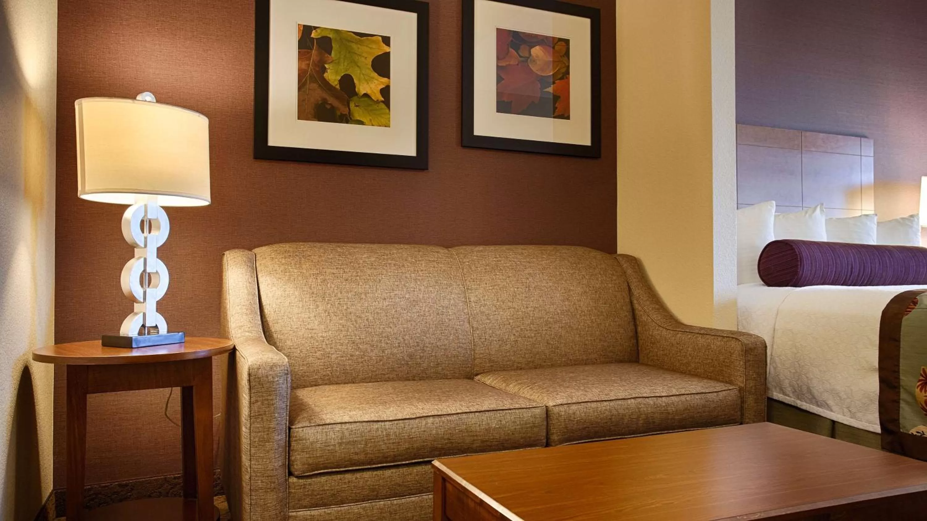 King Suite with Sofa Bed - Non-Smoking in Best Western Plus Carousel Inn & Suites Burlington