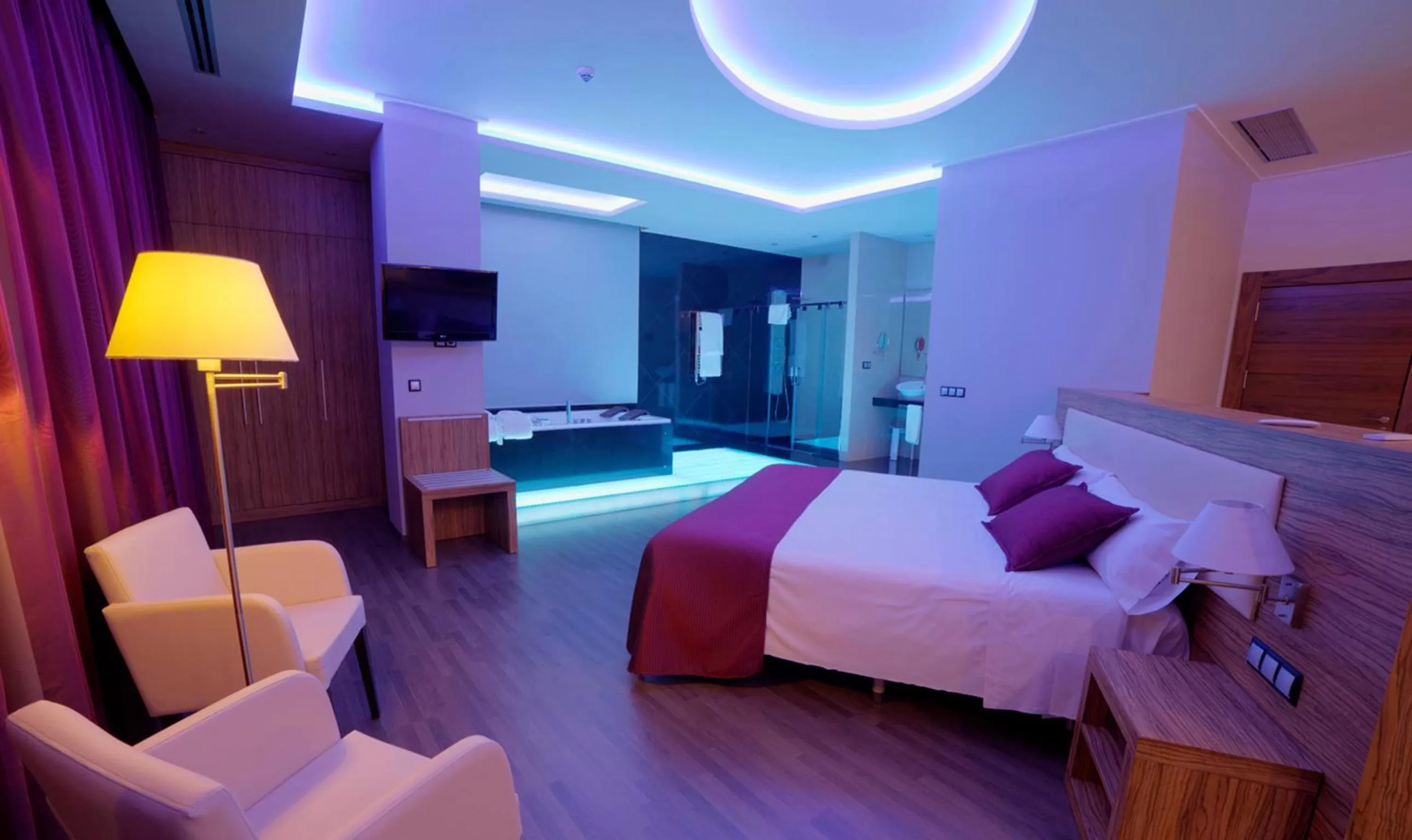 Superior Suite in Dña Monse Hotel Spa & Golf