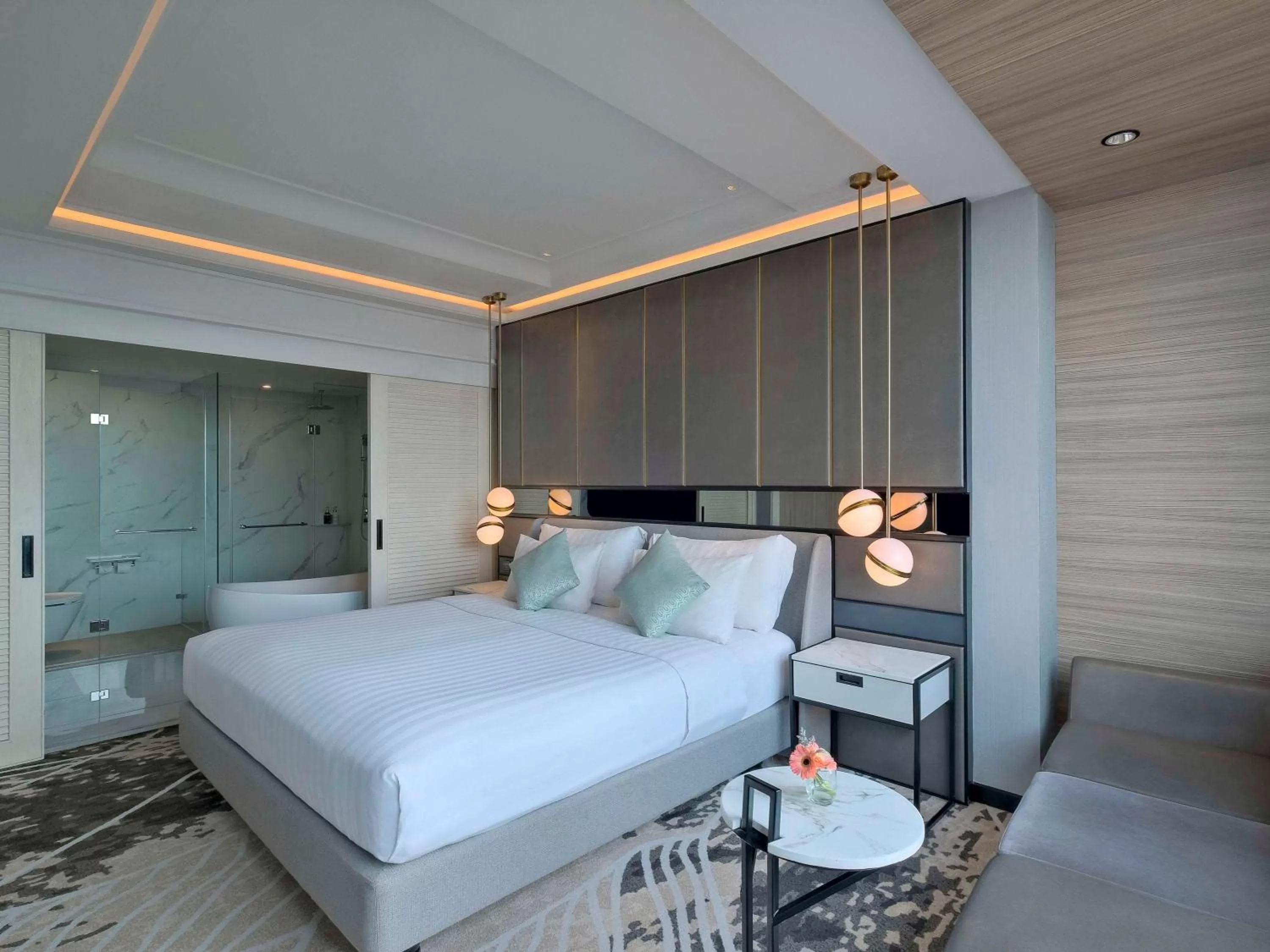 Executive King Suite in Movenpick Surabaya City