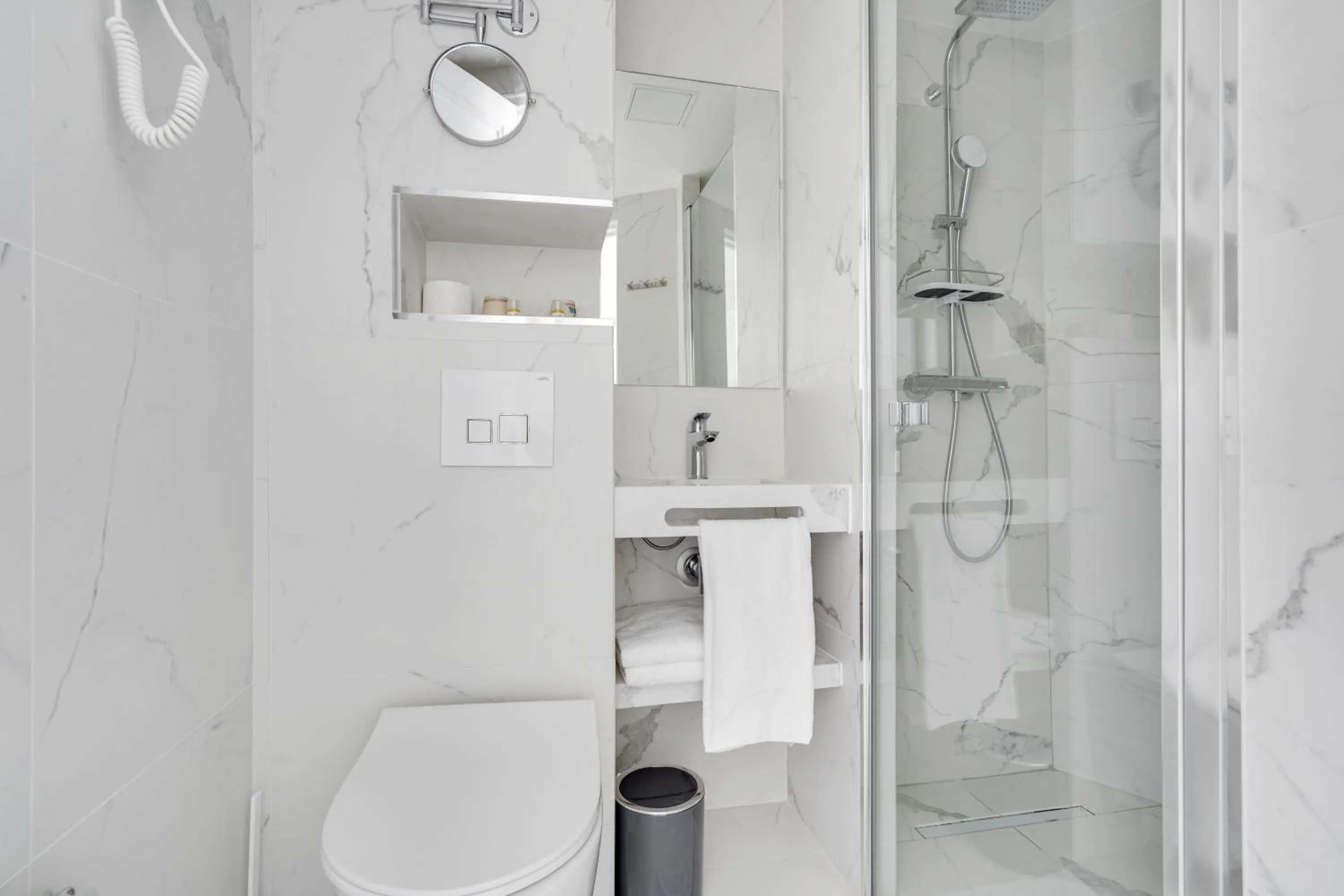 Superior King Room in Hotel B Square