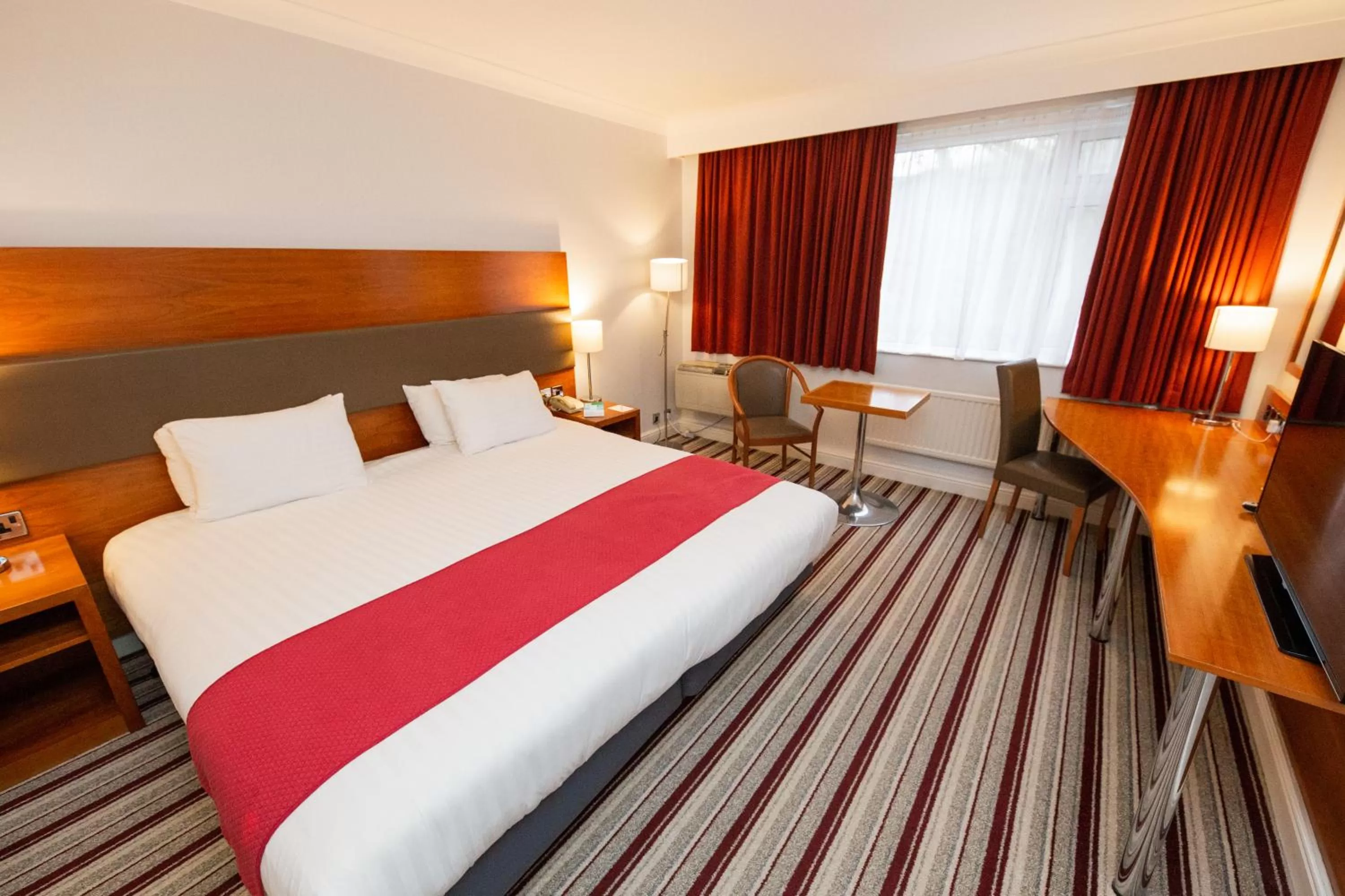 Standard Room in Holiday Inn Newport by IHG