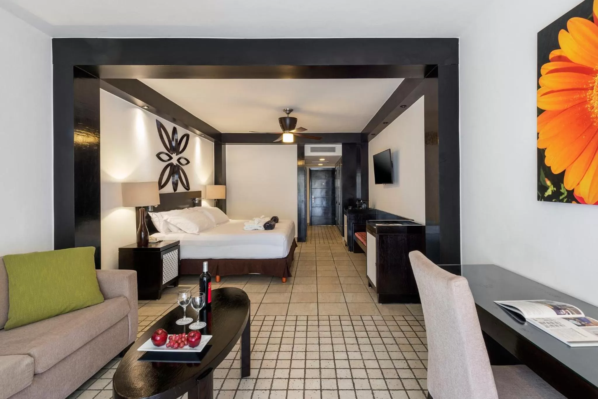 Privilege Junior Suite with Garden View (2 Adults + 2 Children) in Ocean Coral & Turquesa All Inclusive