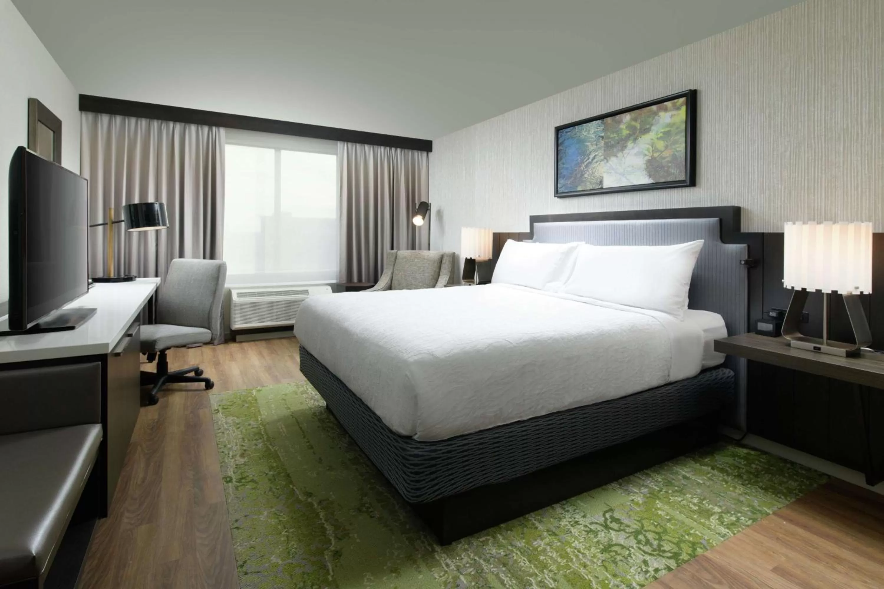 King Room - Hearing Access in Hilton Garden Inn Memphis Downtown Beale Street