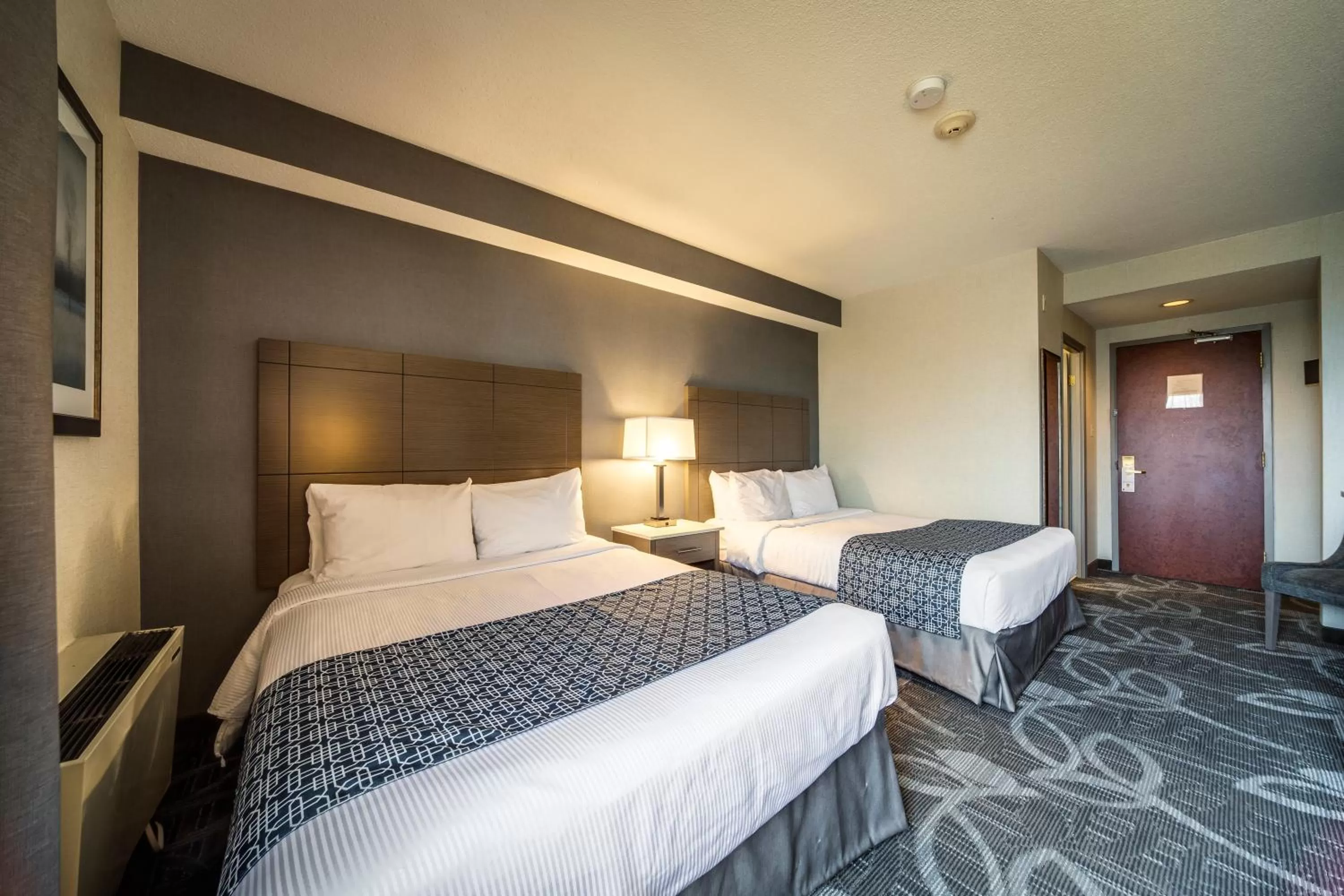 Standard Room with Two Queen Beds in Monte Carlo Inn Airport Suites