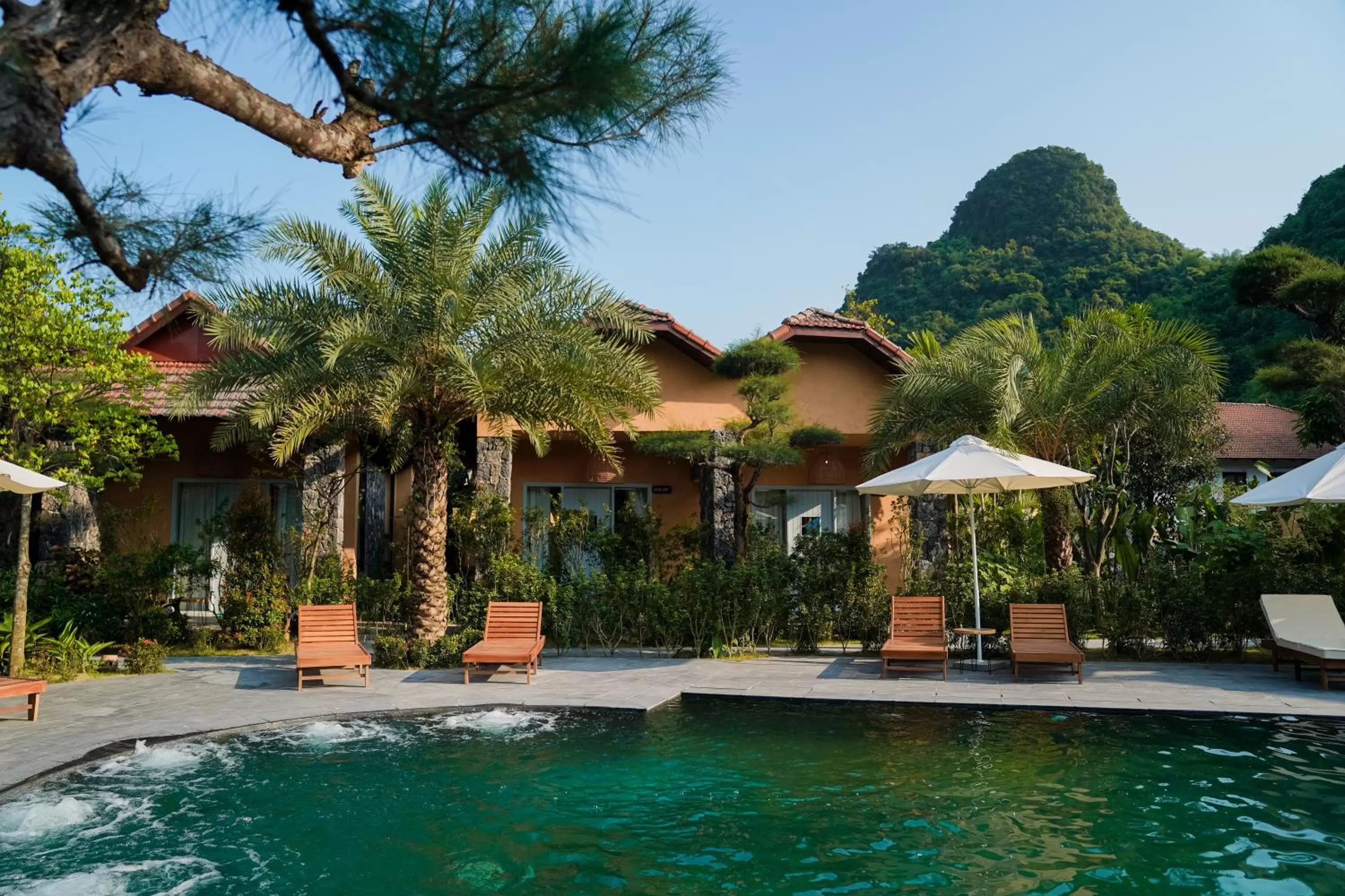 Family Villa with Garden View in Tam Coc Retreat Ninh Binh
