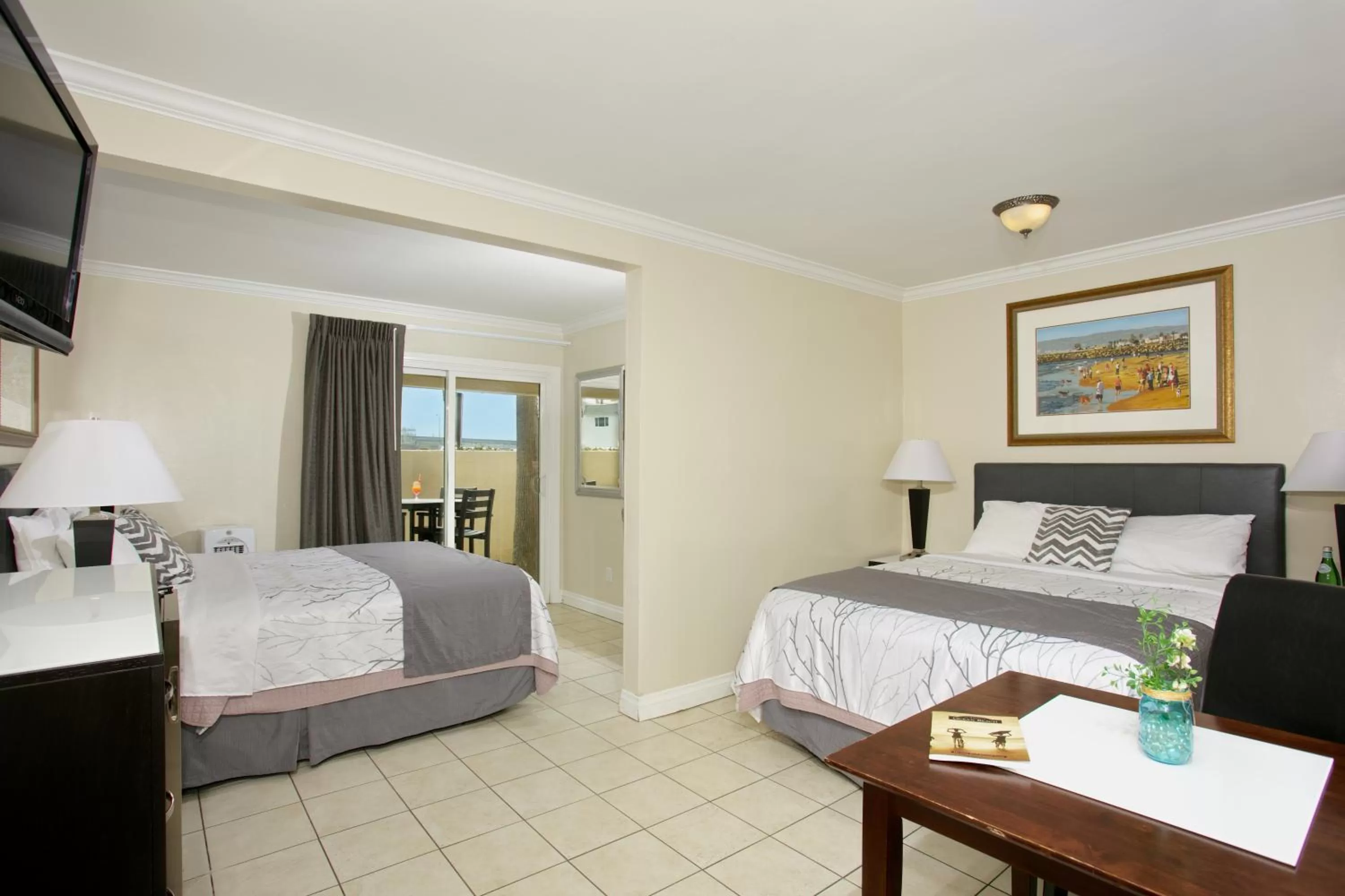 Quadruple Room with Terrace in Ocean Beach Hotel
