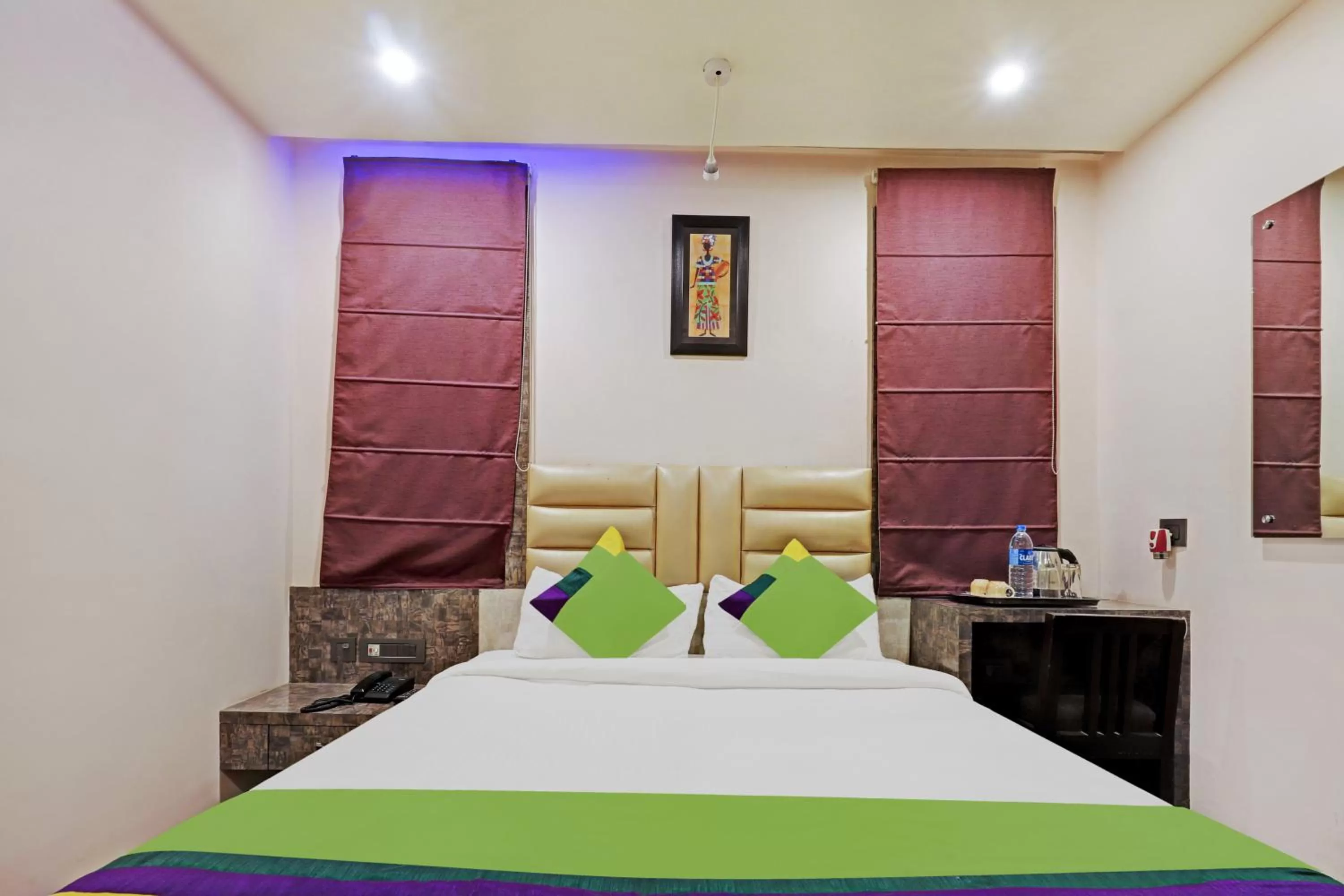 Economy Double Room - single occupancy in Itsy Hotels Ransu Residency