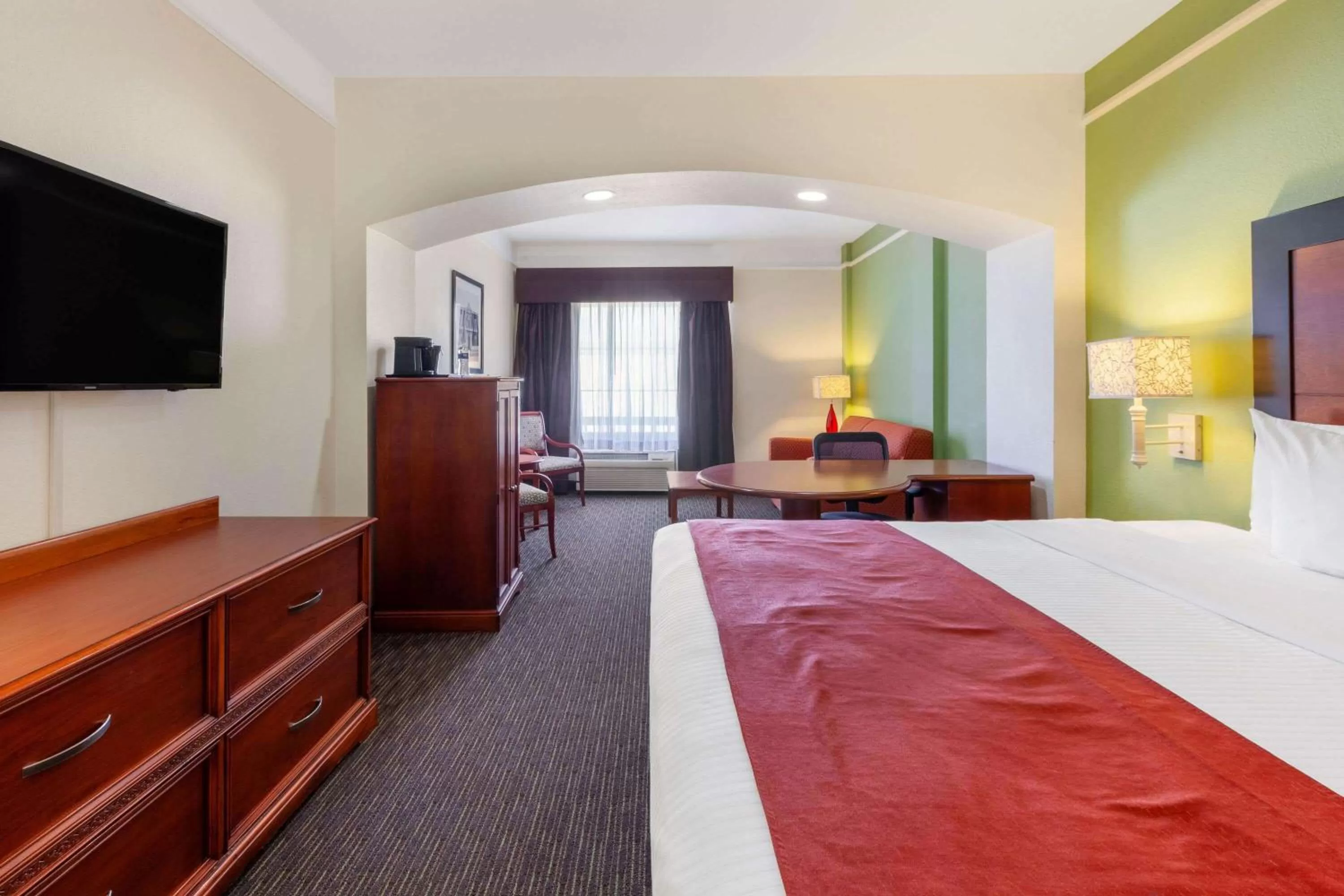 Deluxe King Room - single occupancy in La Quinta by Wyndham Cd Juarez Near US Consulate