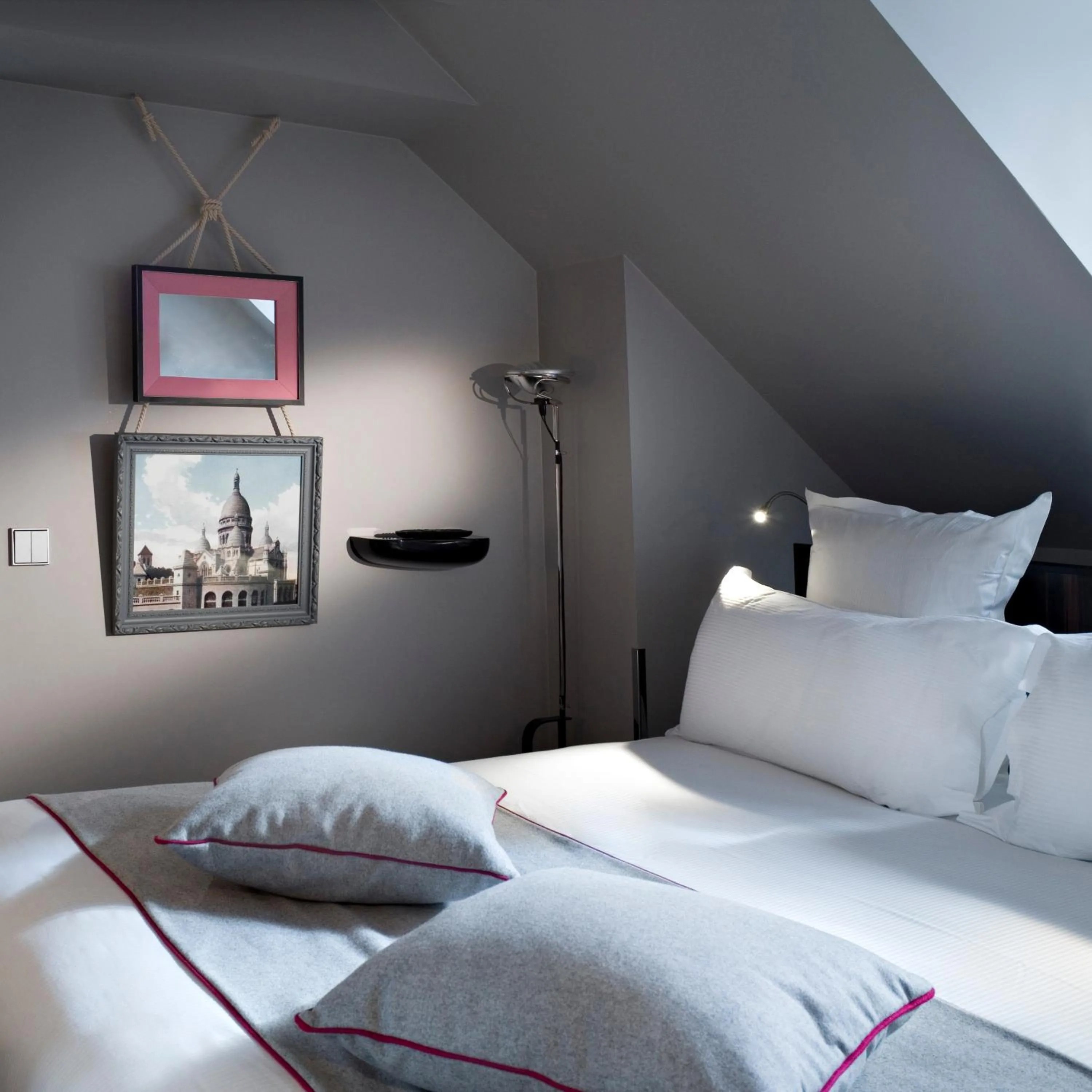 Comfort Double Room in Hotel Saint Dominique