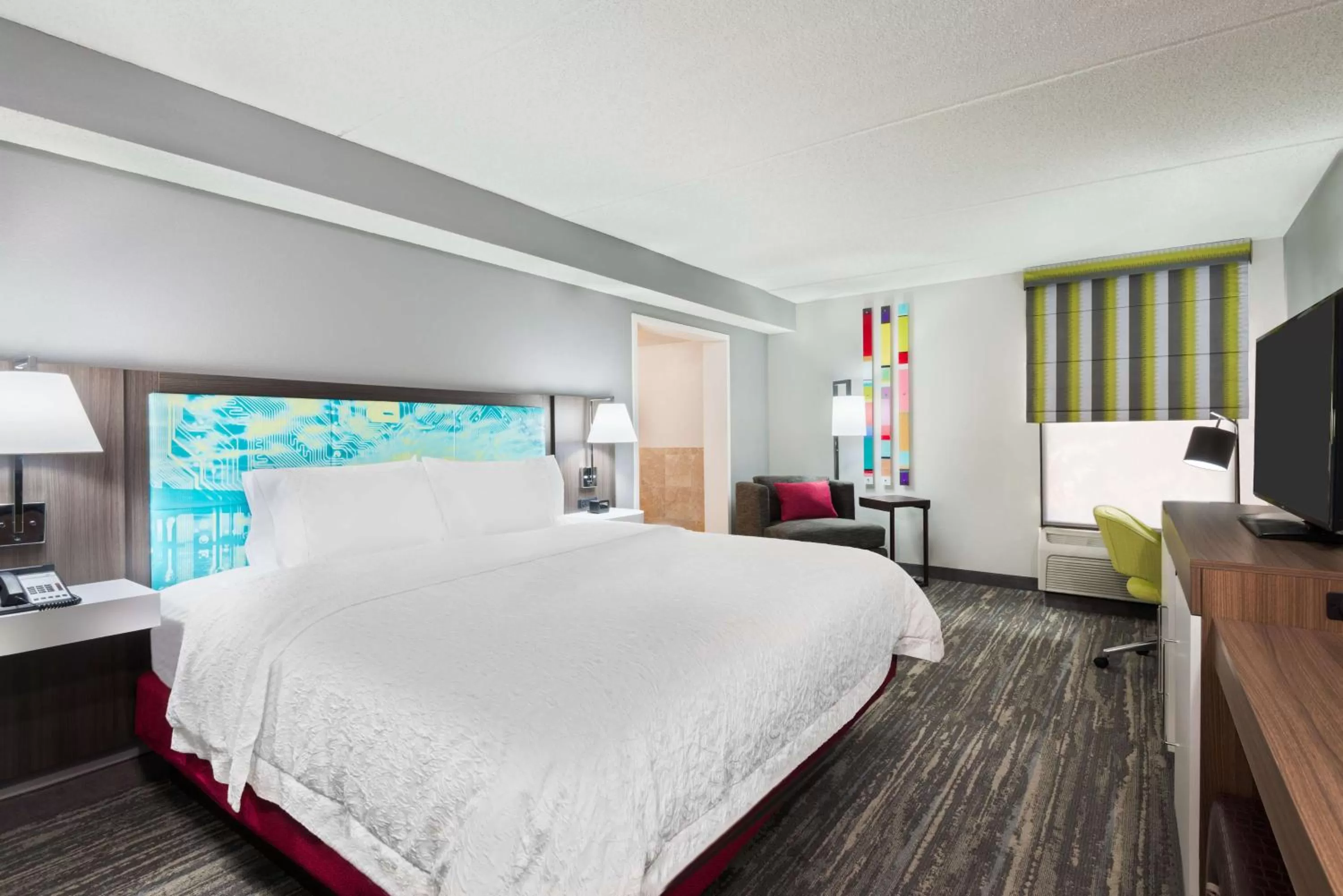 King Room with Spa Bath in Hampton Inn Ellenton/Bradenton