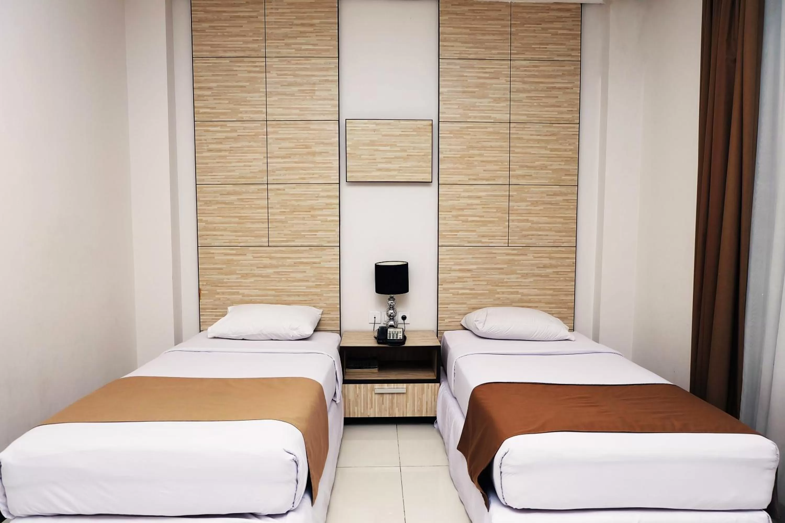 Superior Twin Room in Royal Hotel Bogor