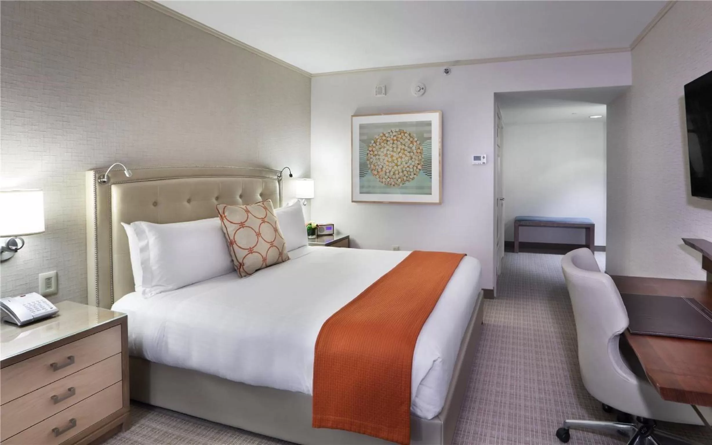 King Room with Harbor View in Seaport Hotel® Boston