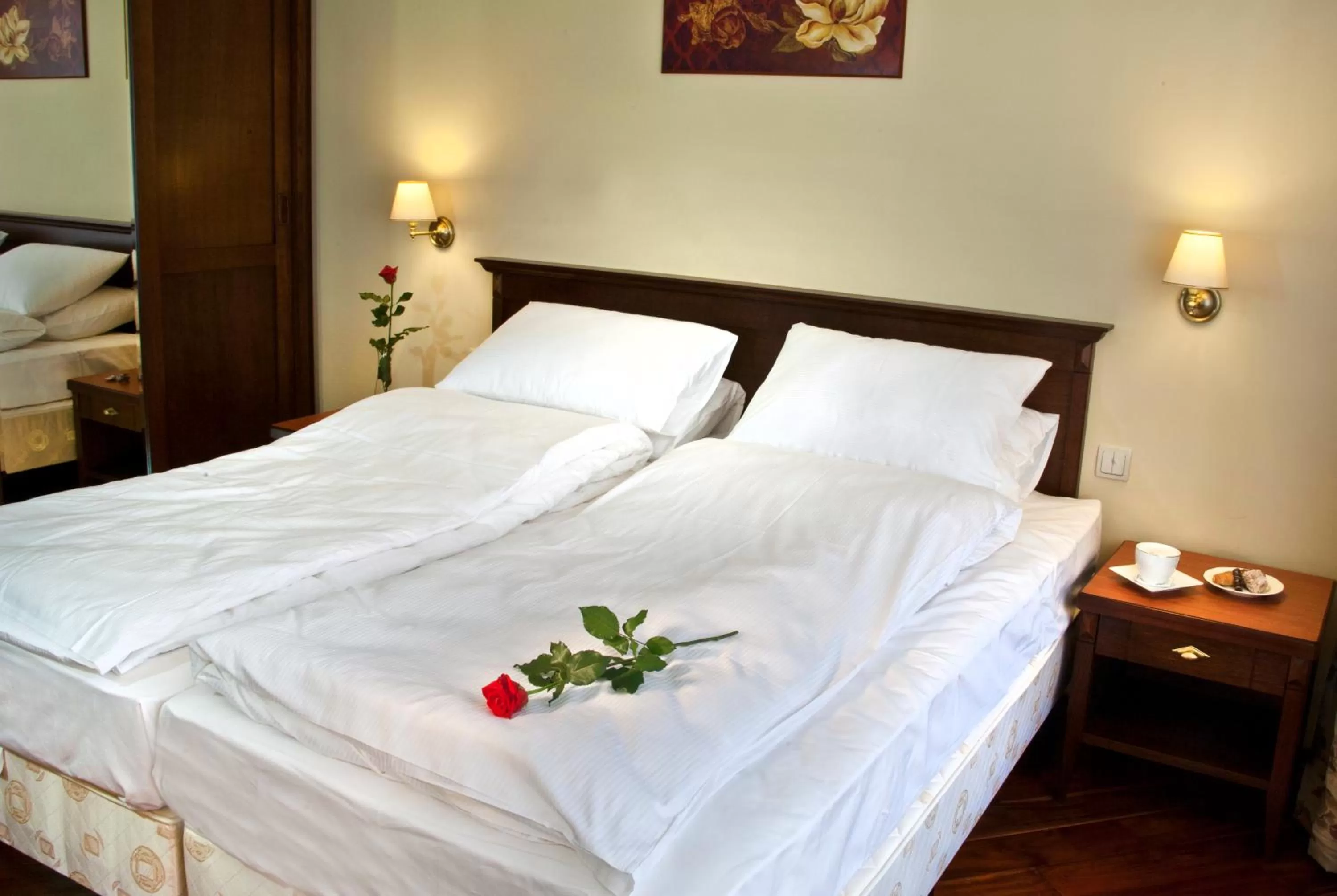 Deluxe Double Room in Kobza Haus Old Town