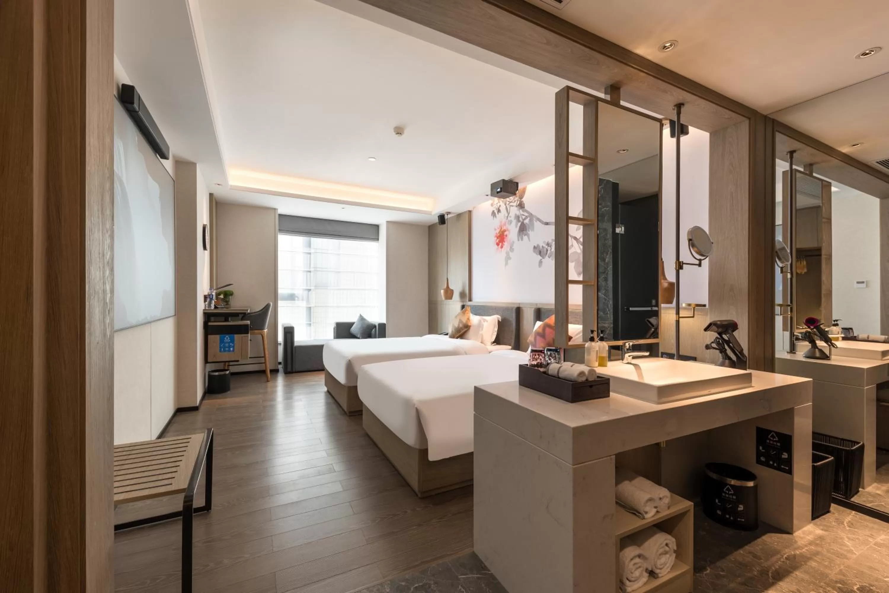 Deluxe Twin Room in Paco Hotel Canton Tower Pazhou