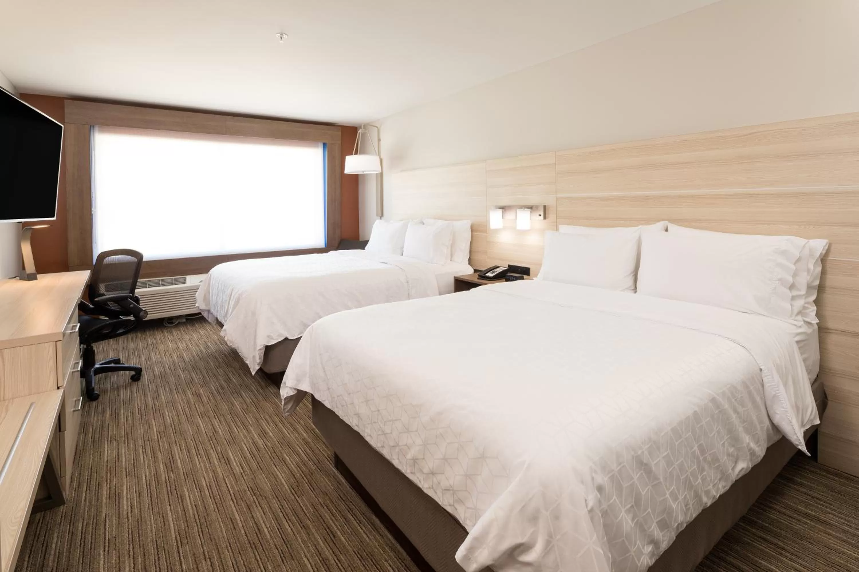 Standard Queen Room with Two Queen Beds - Communications Accessible in Holiday Inn Express & Suites - Portage by IHG