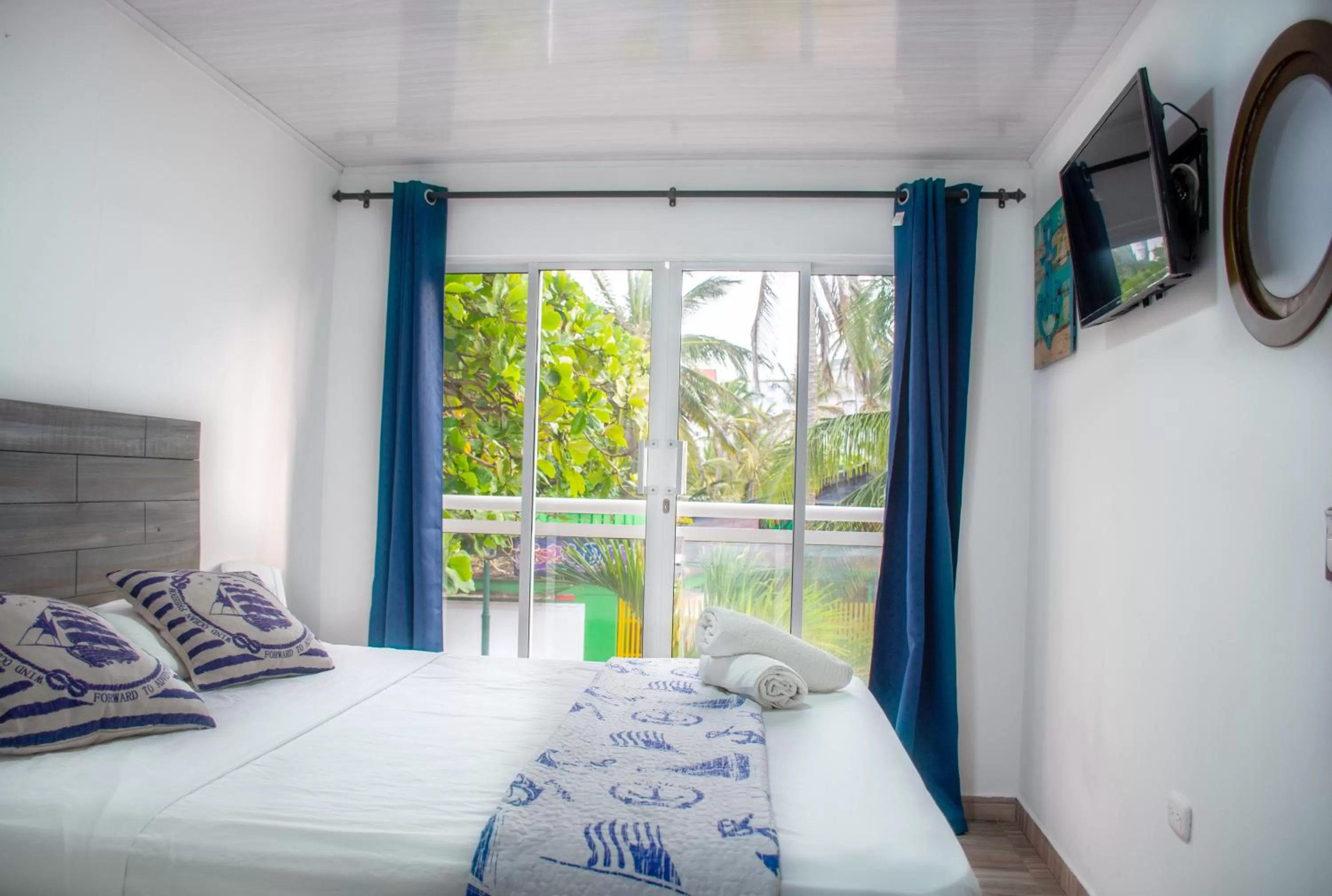 Superior Twin Room with City View - single occupancy in Hotel Nauticus