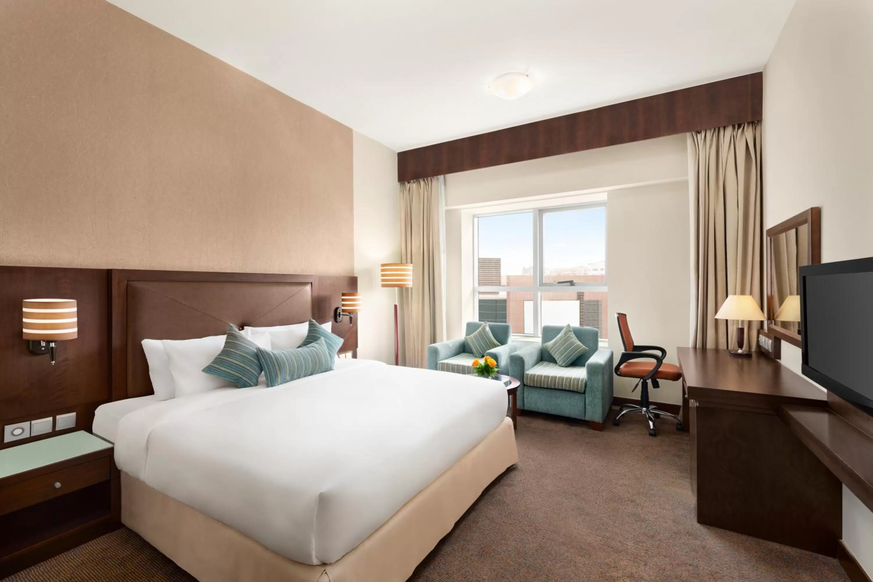King Room - Non-Smoking, 20% off F&B in Ramada by Wyndham Dubai Deira