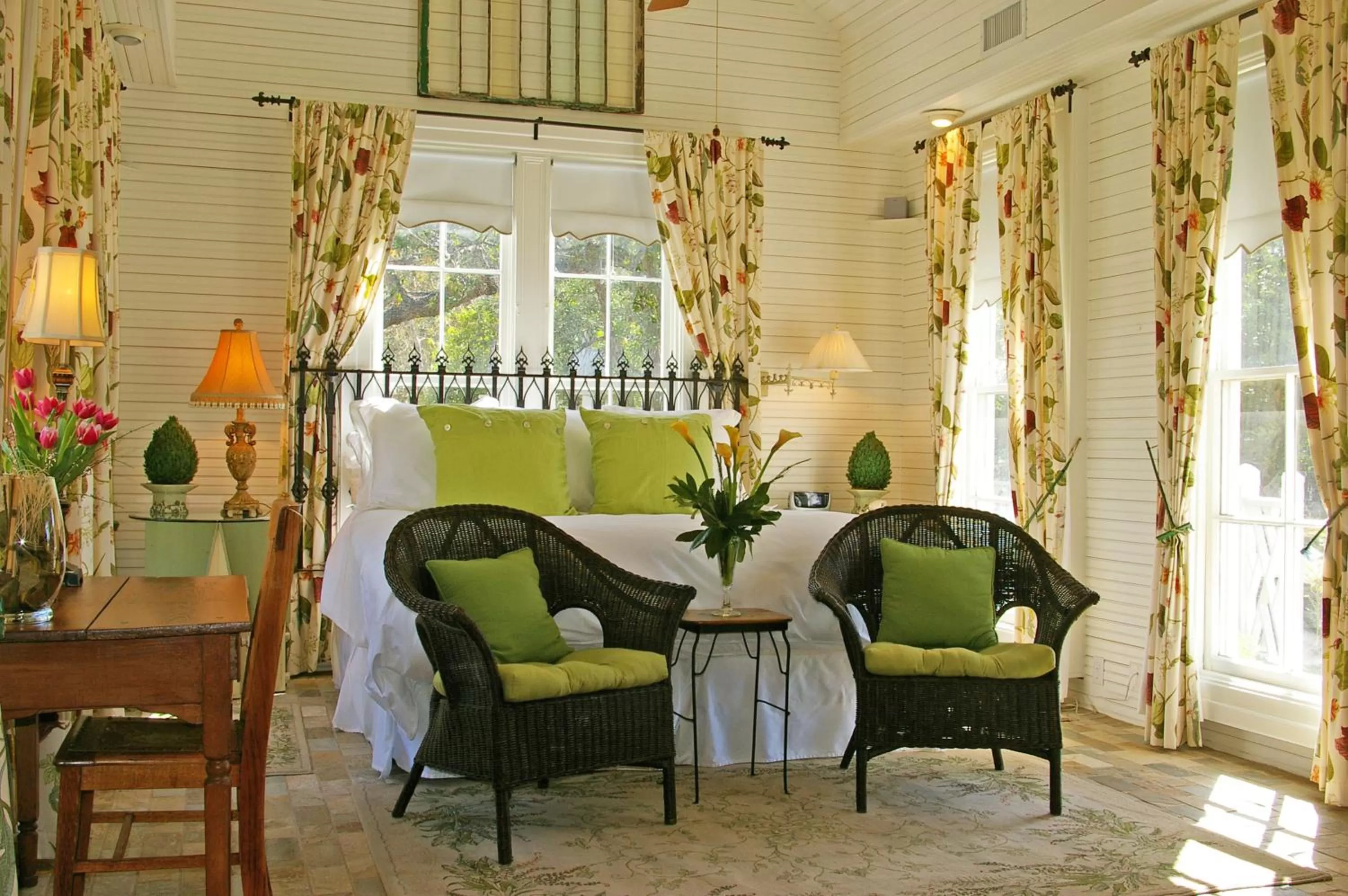 Executive Suite in Rainbow Courts