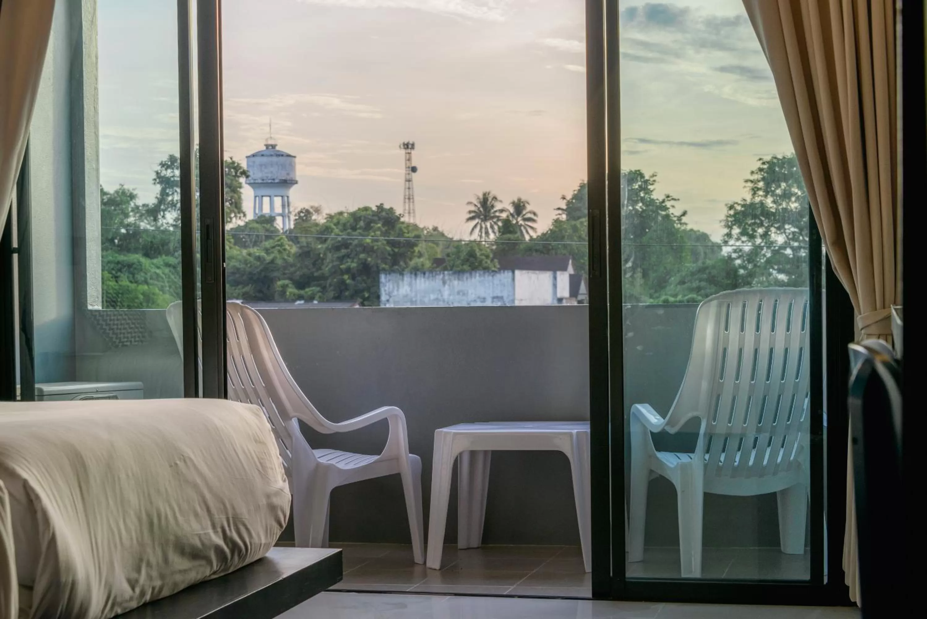 Balcony Double Room - City View in Sleep Whale Hotel