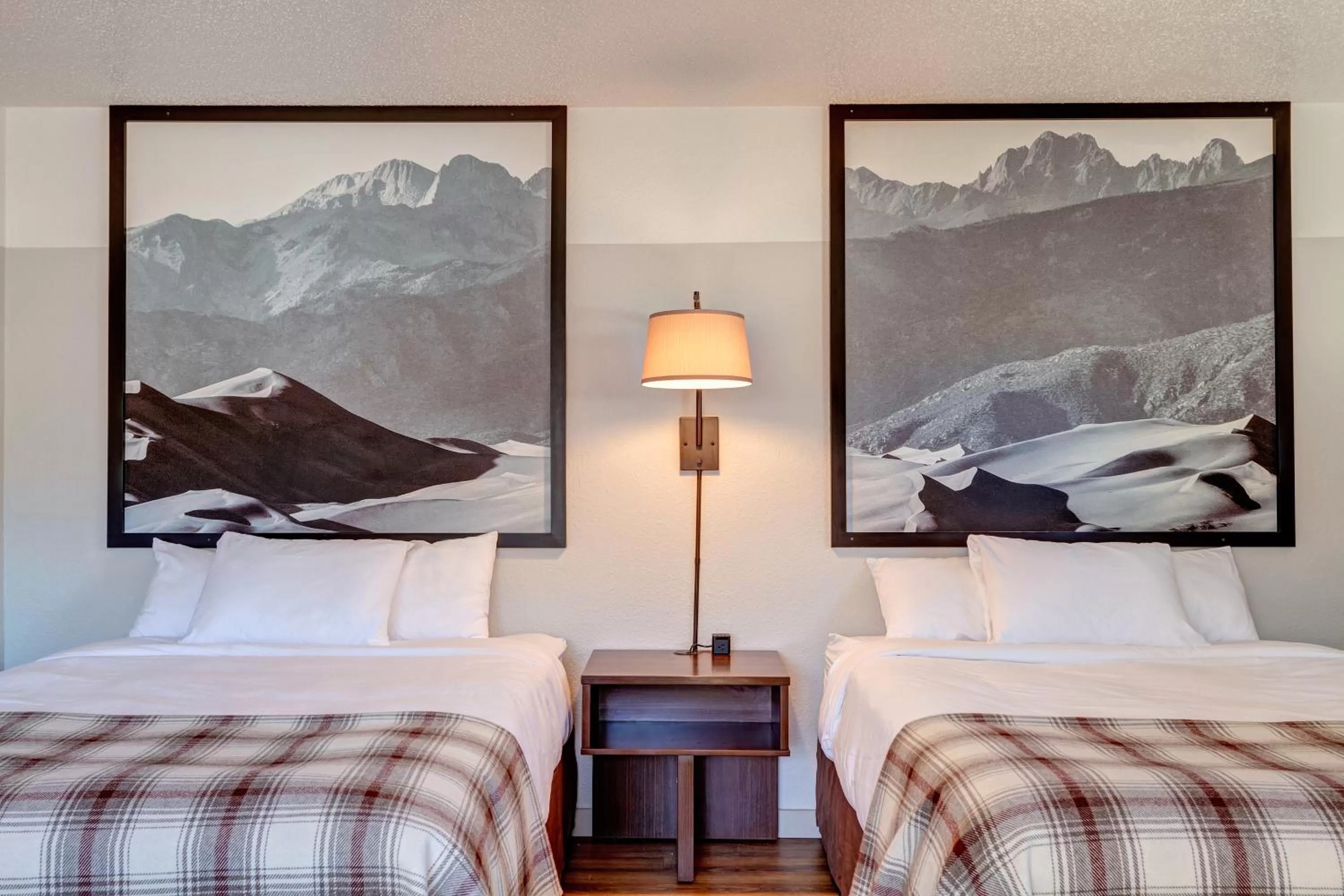 Monarch Family Room in Loyal Duke Lodge