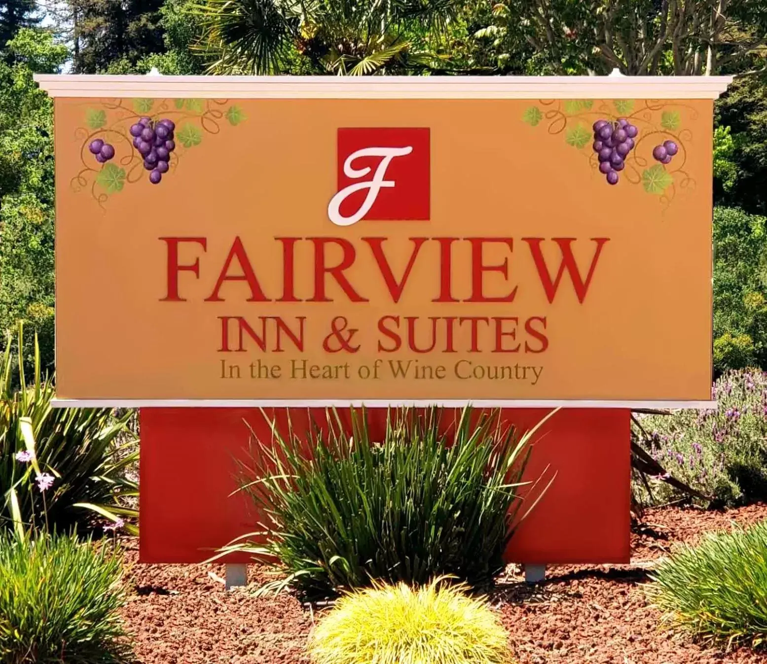 Fairview Inn & Suites Fairview Inn & Suites