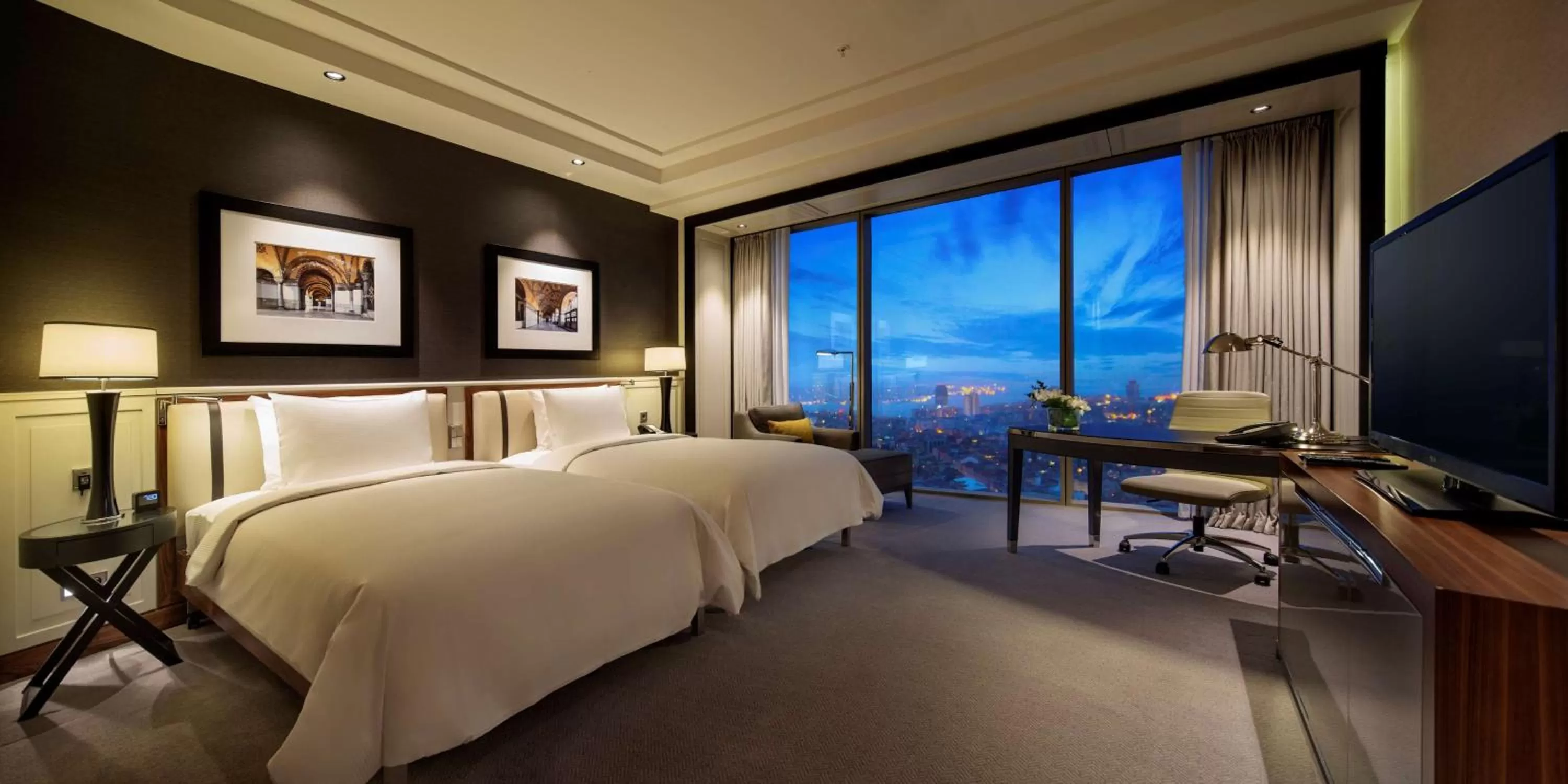 Family Connecting Rooms in Hilton Istanbul Bomonti