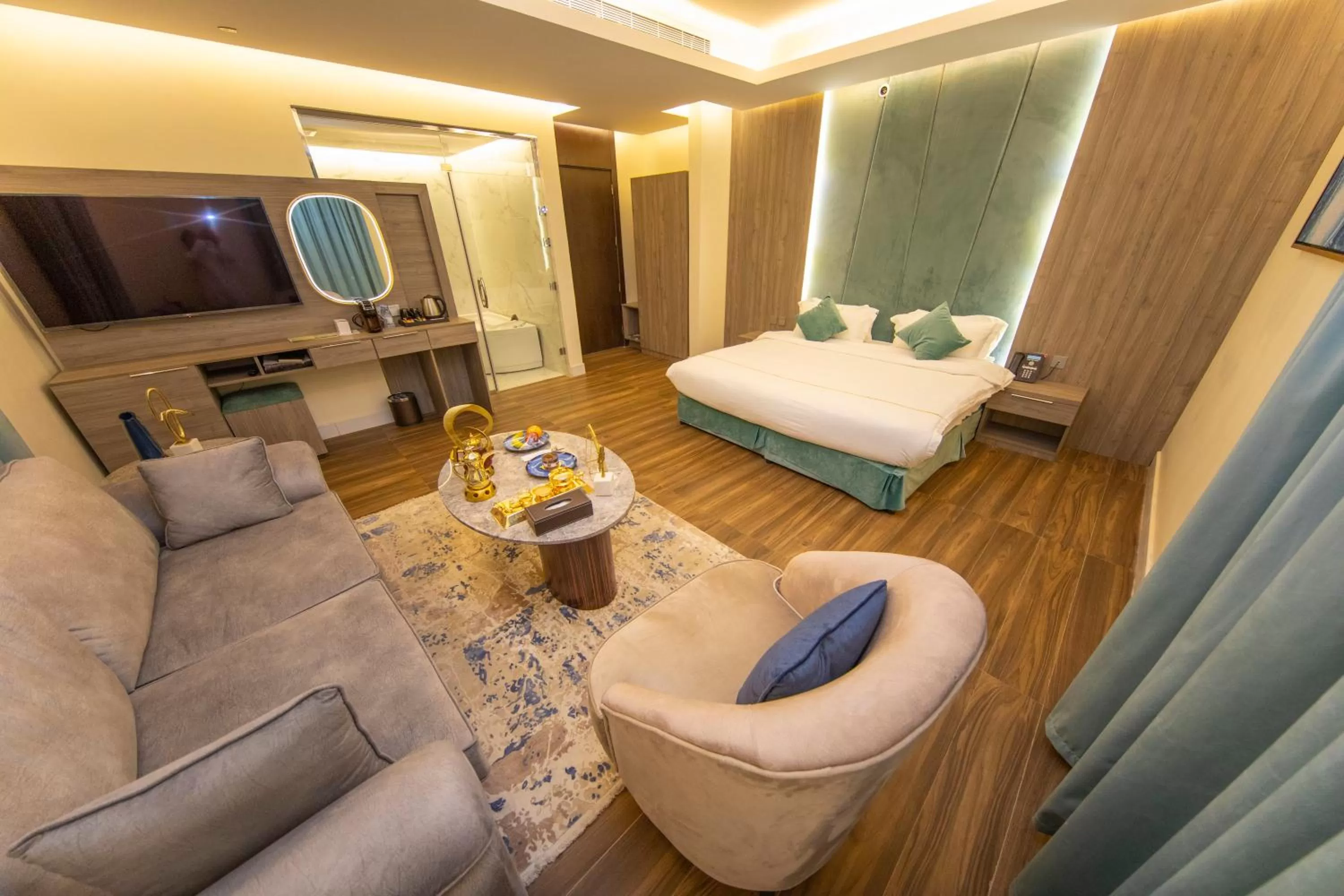 Junior Suite in Luxury Night Al Mounisea