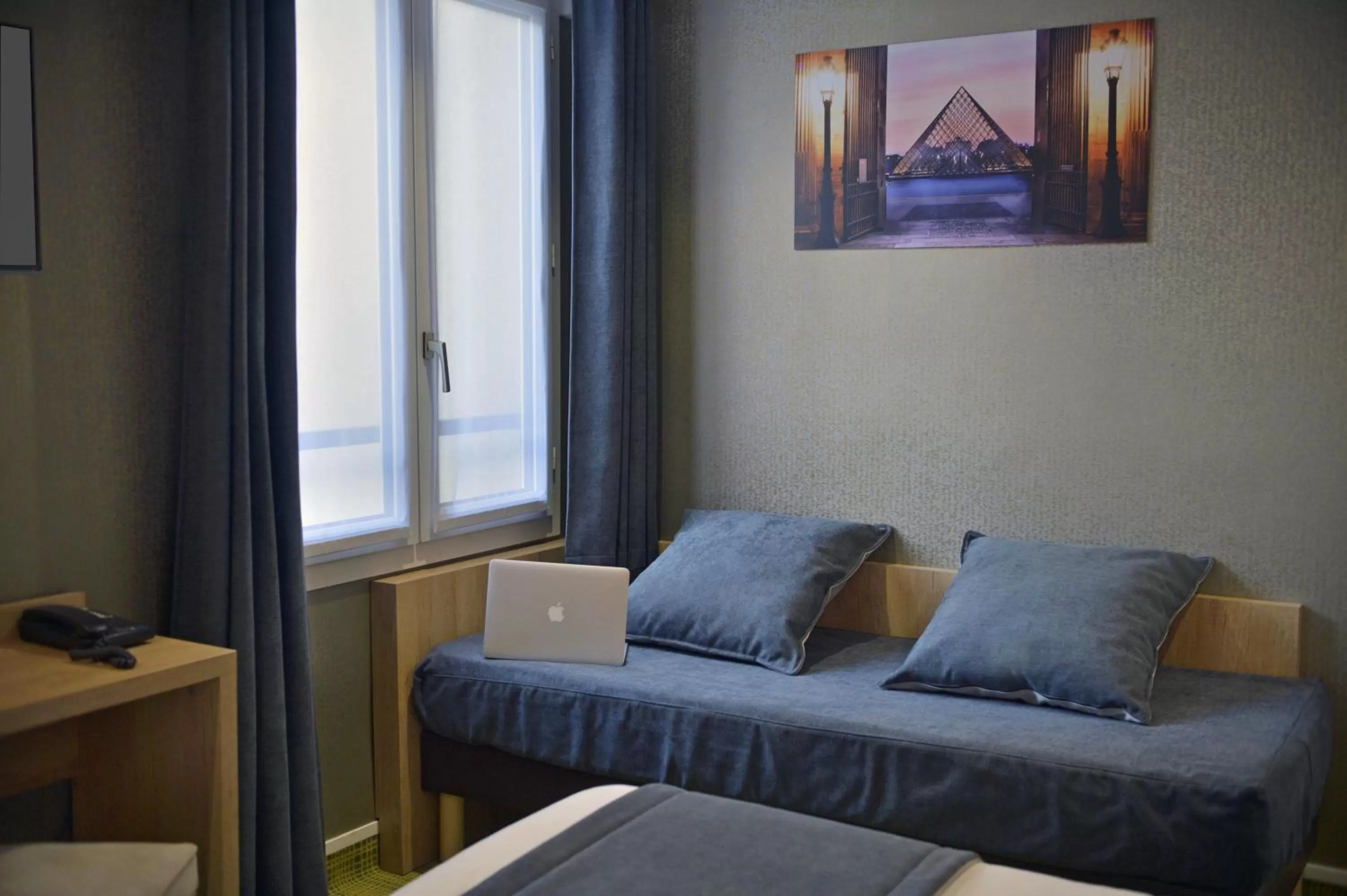 Superior Triple Room in Hôtel Eugénie