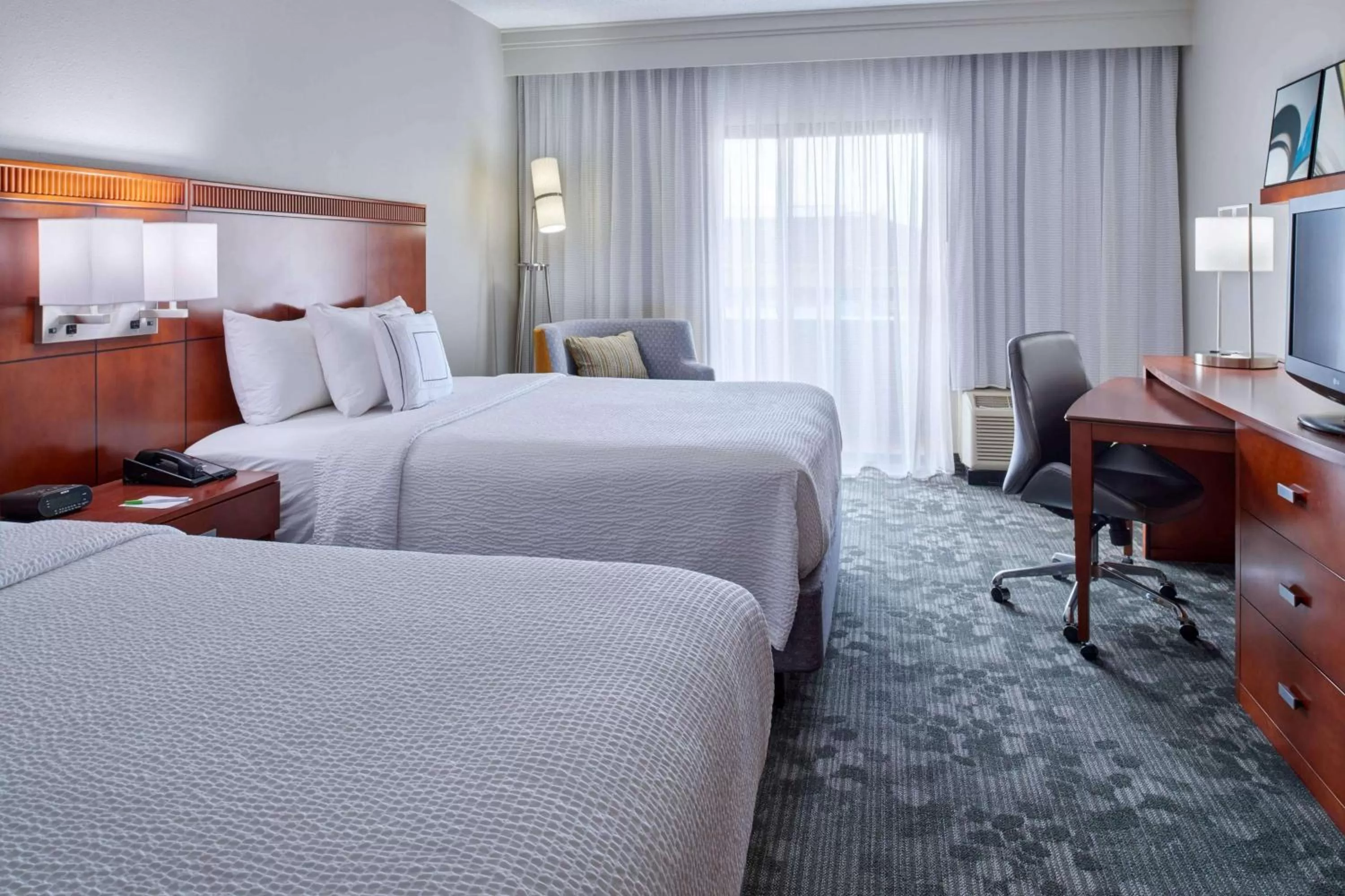 Hearing Accessible Guestroom Two Queens in Sonesta Select Indianapolis Carmel