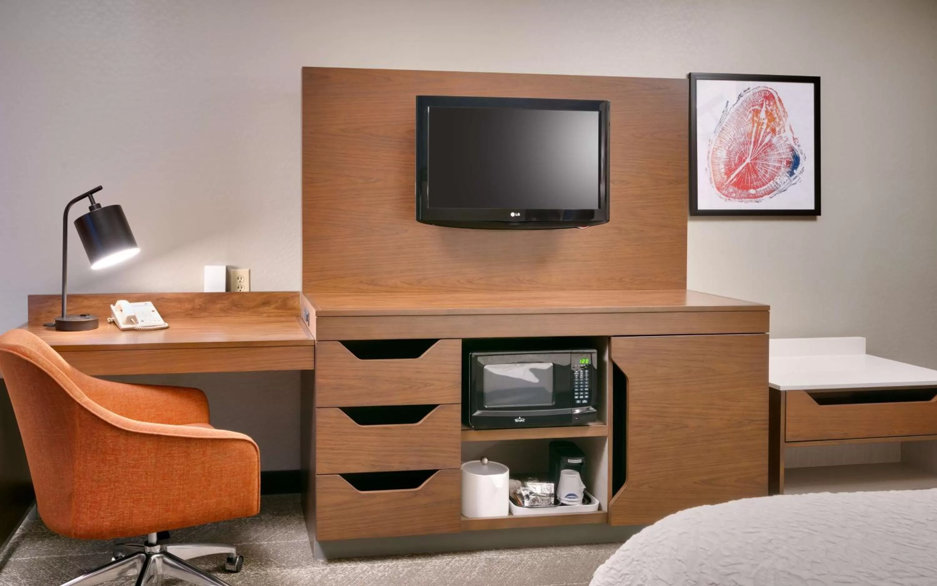 King Room with Balcony - single occupancy - Non-Smoking in Hampton Inn & Suites Show Low-Pinetop