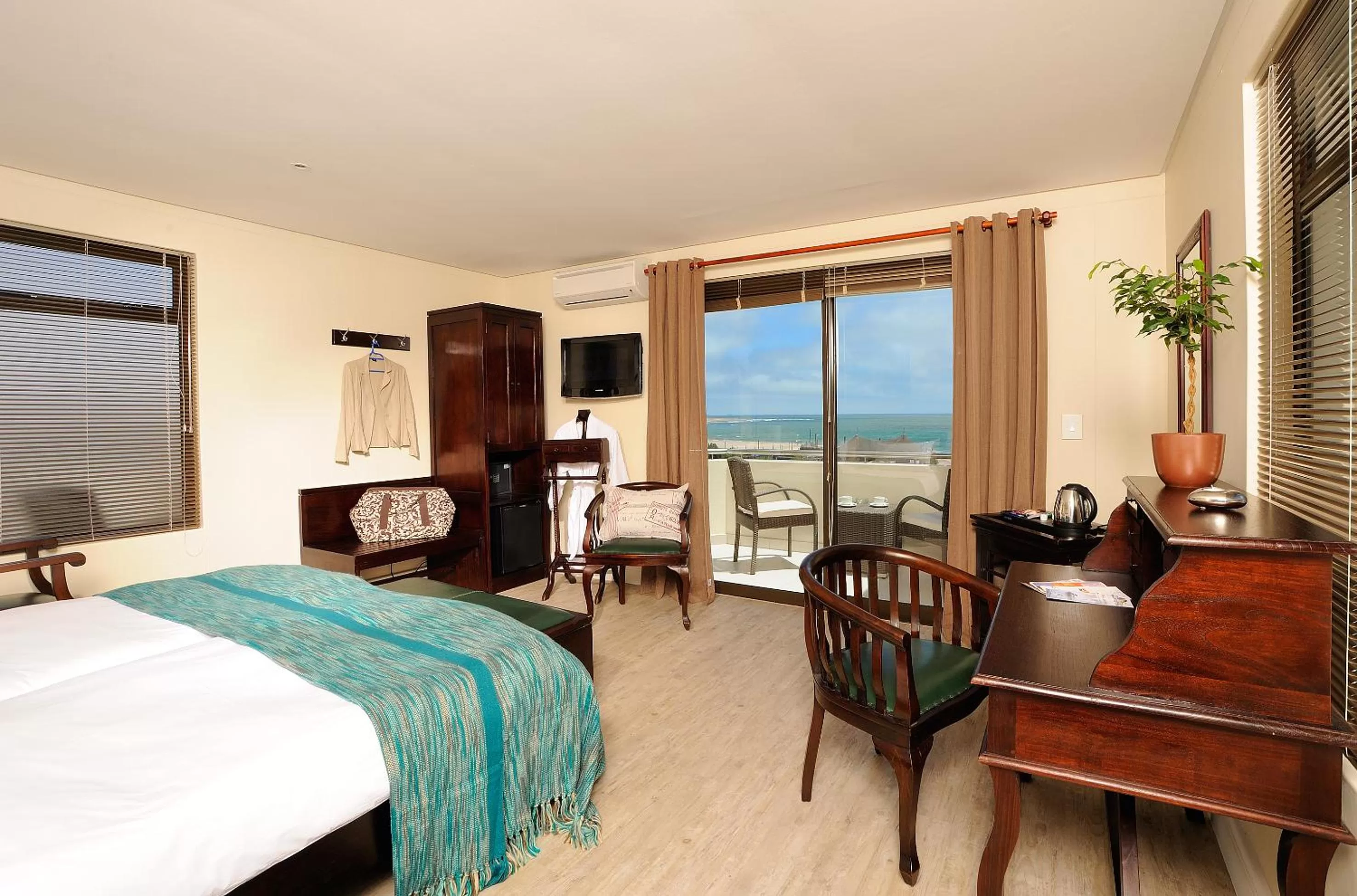 Comfort Double Room in Beach Hotel Swakopmund