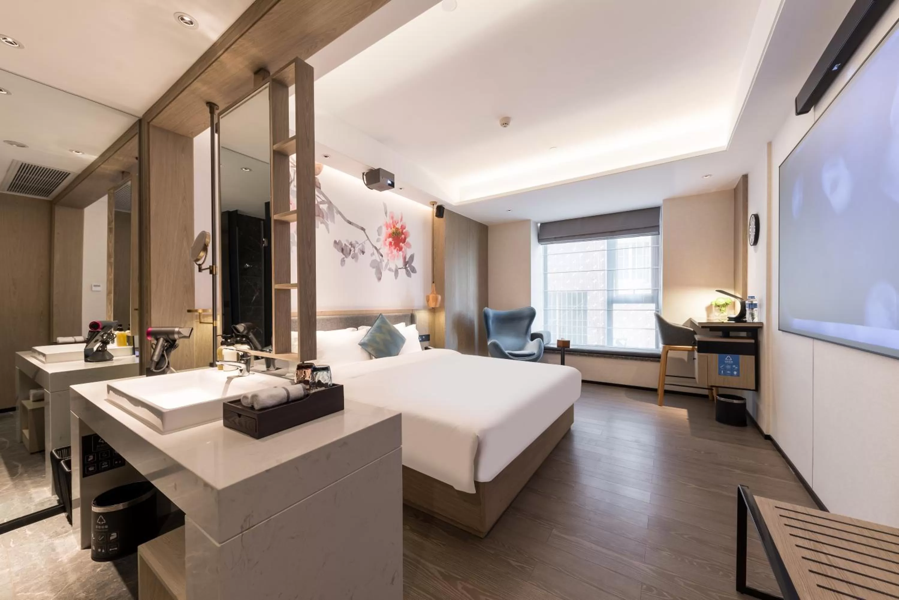 Deluxe Queen Room in Paco Hotel Canton Tower Pazhou