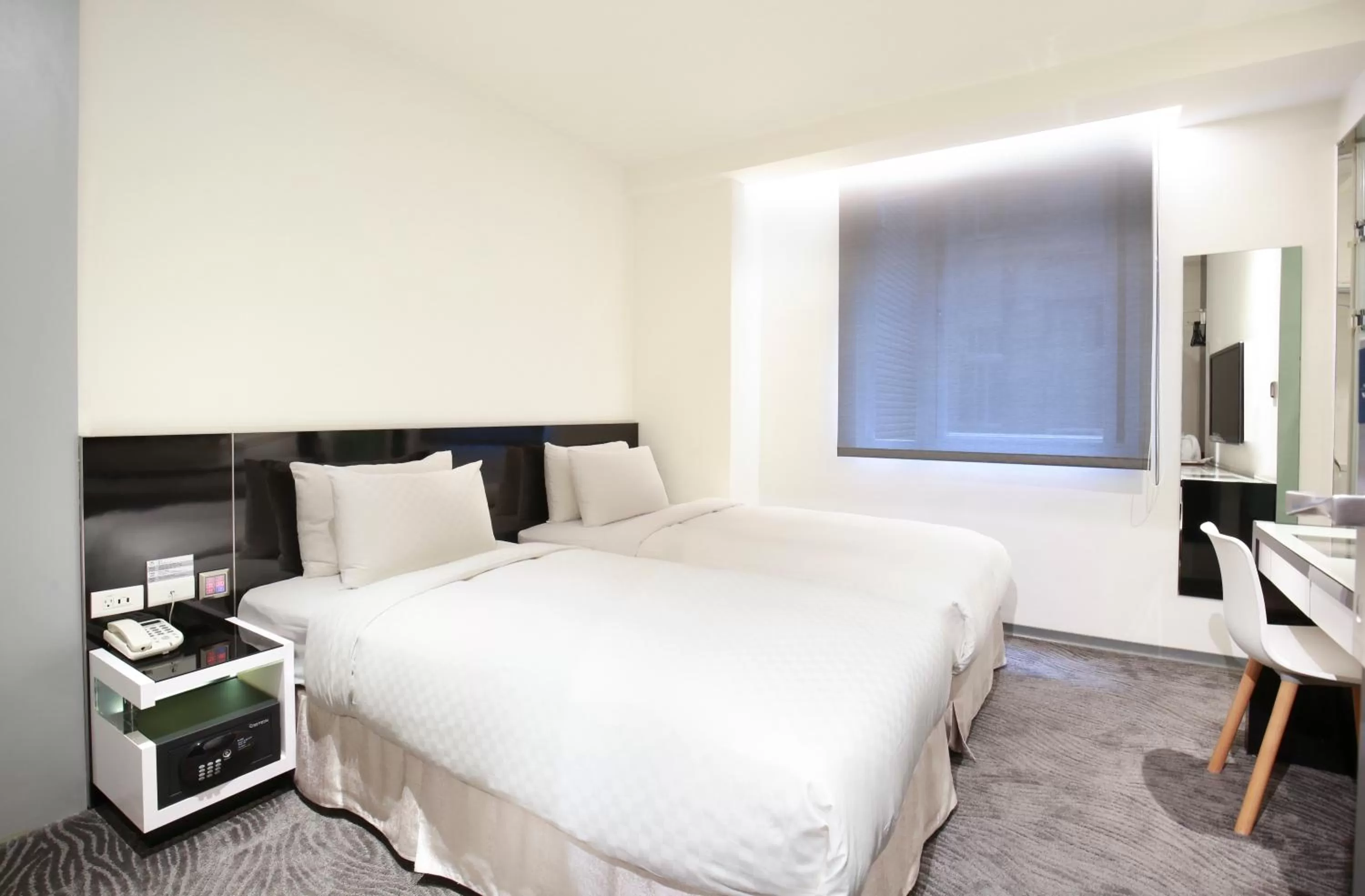 Standard Twin Room in CityInn Hotel Plus - Taichung Station Branch