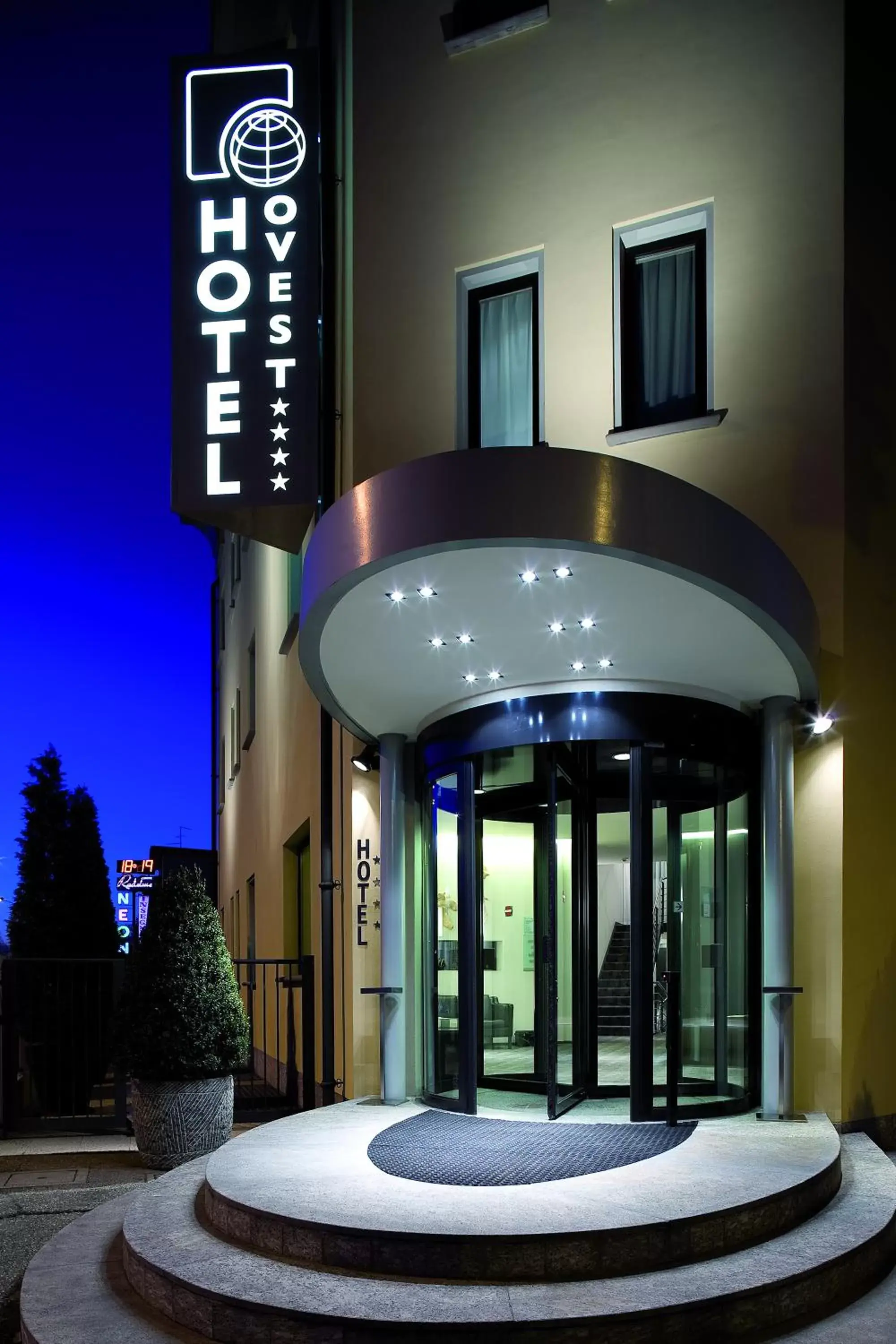 Hotel Ovest Hotel Ovest