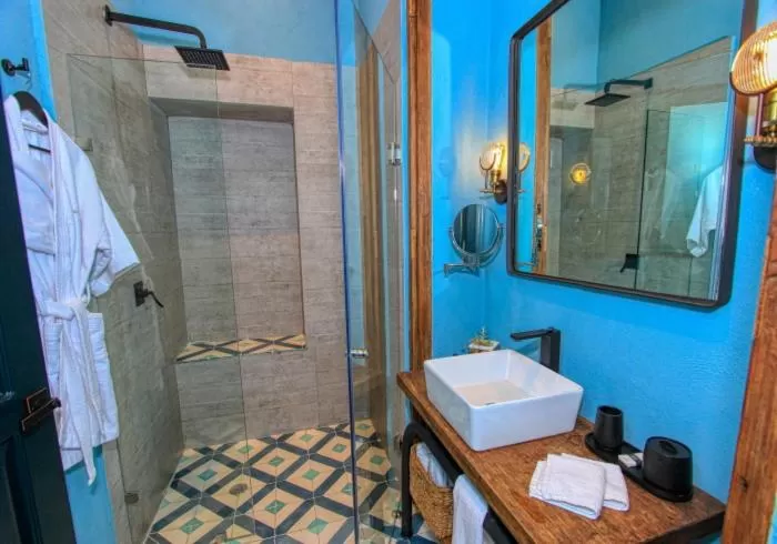 Standard Queen in Antigua Trece Hotel Fusión