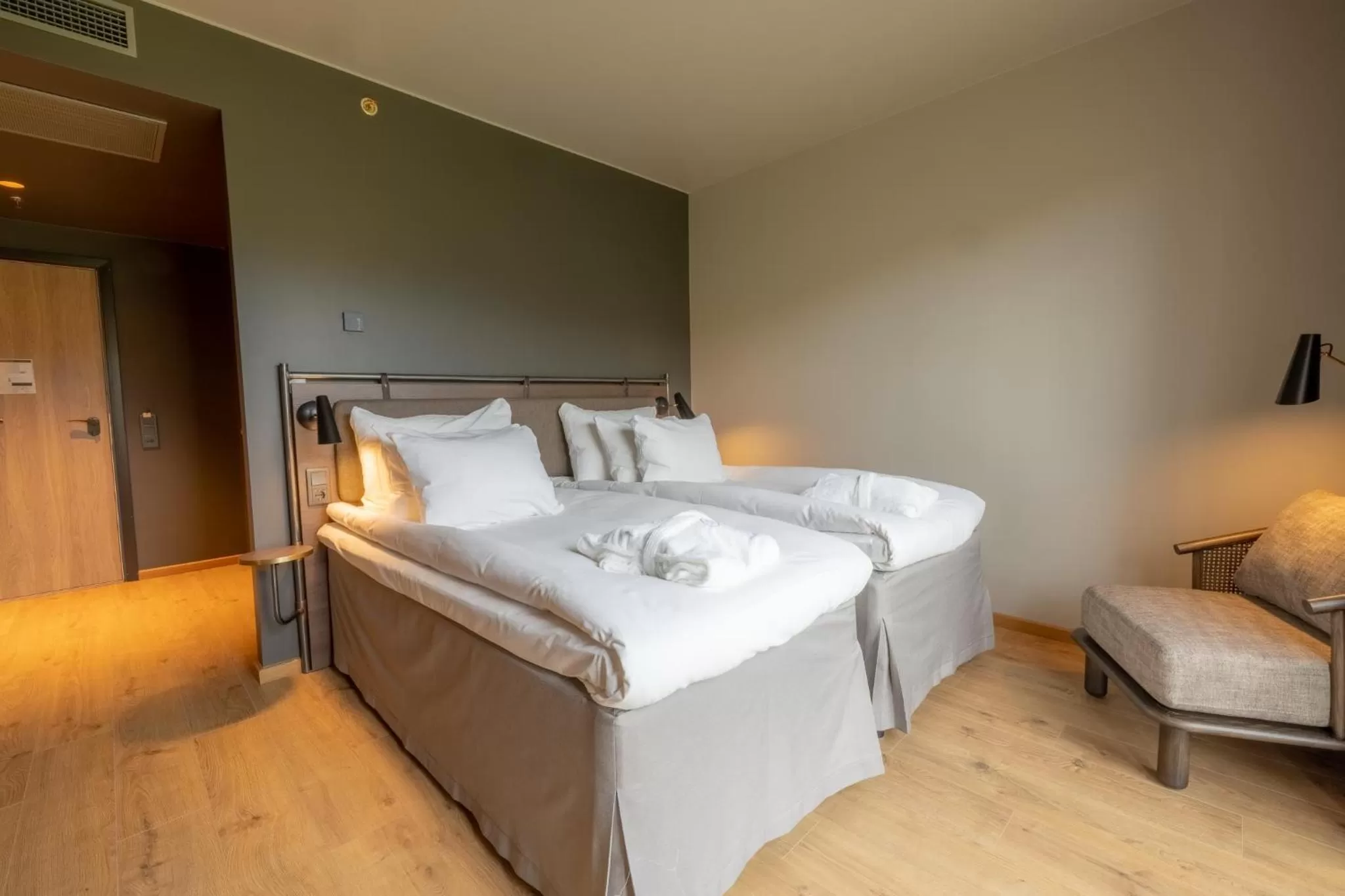 Fairway Deluxe Twin Room with spa entrance in Lily Country Club