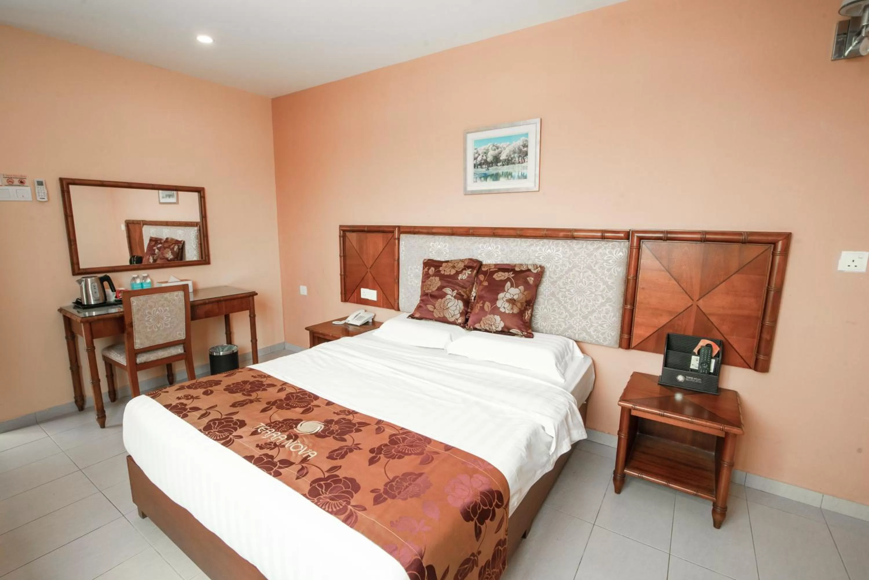 Terra Room in Terra Nova Hotel