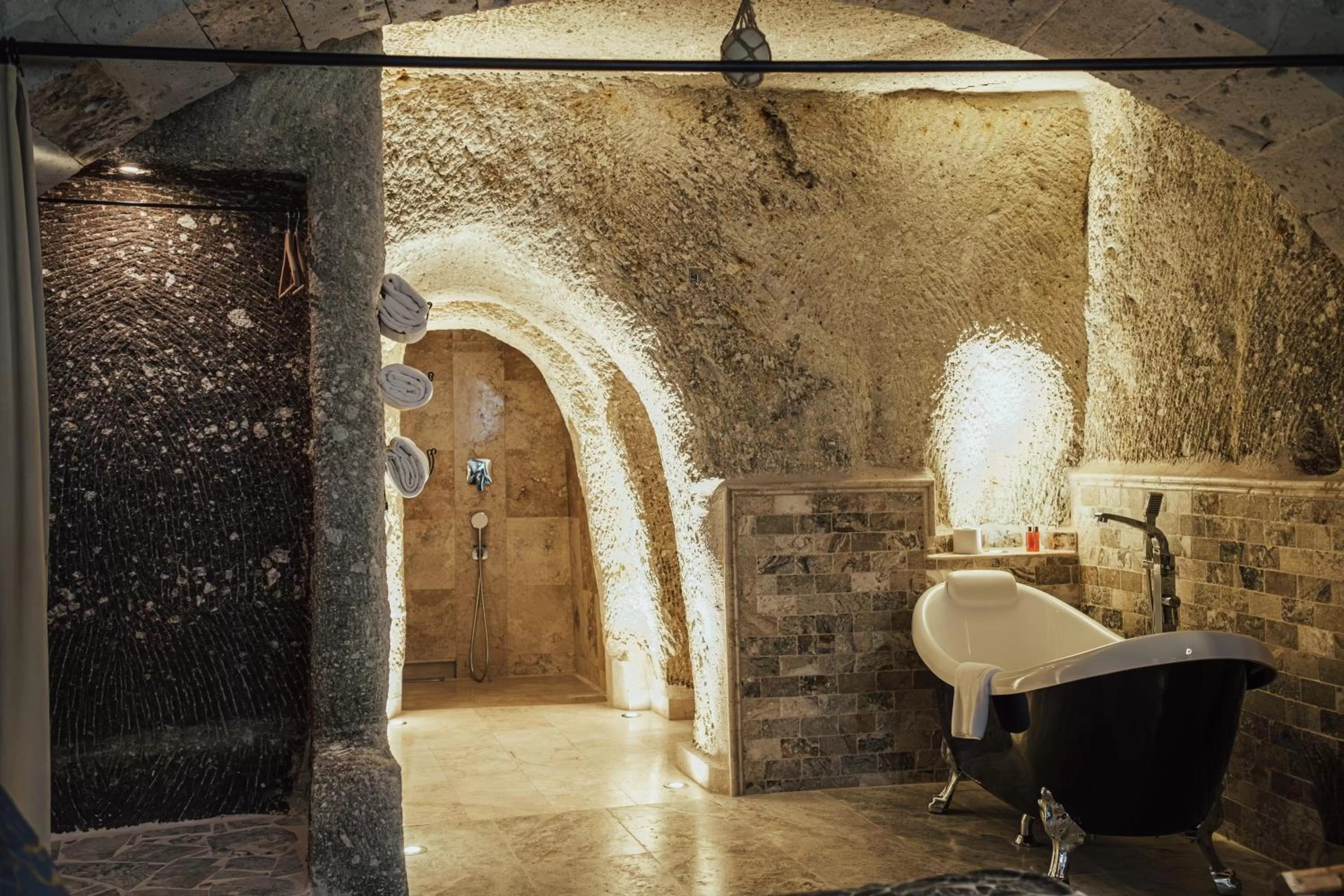 Deluxe Double or Twin Room in Şah Saray Cave Suites Halal Hotel