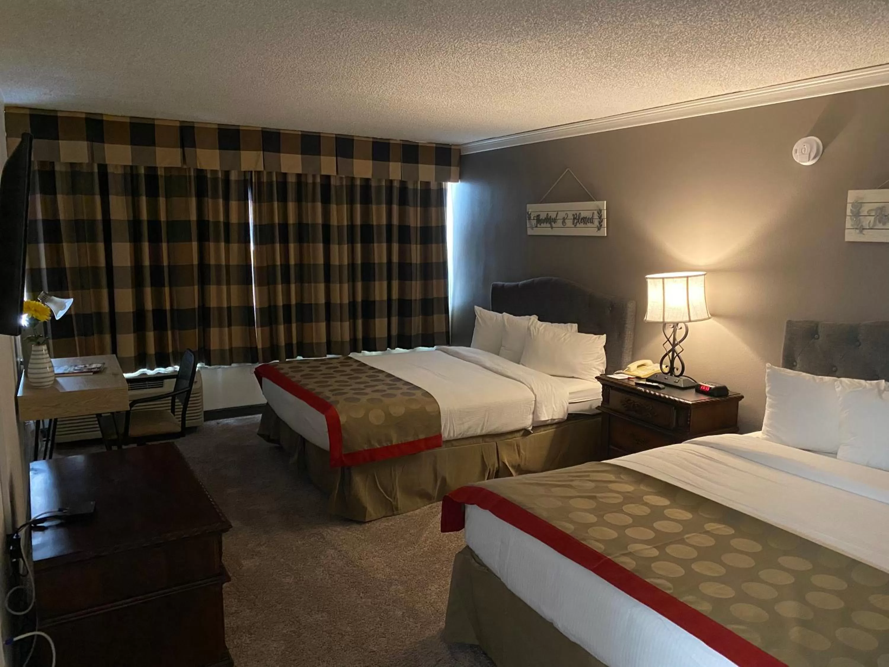 Two-Bedroom Suite with Two Double Beds - Non-Smoking in Ramada by Wyndham Albuquerque Midtown