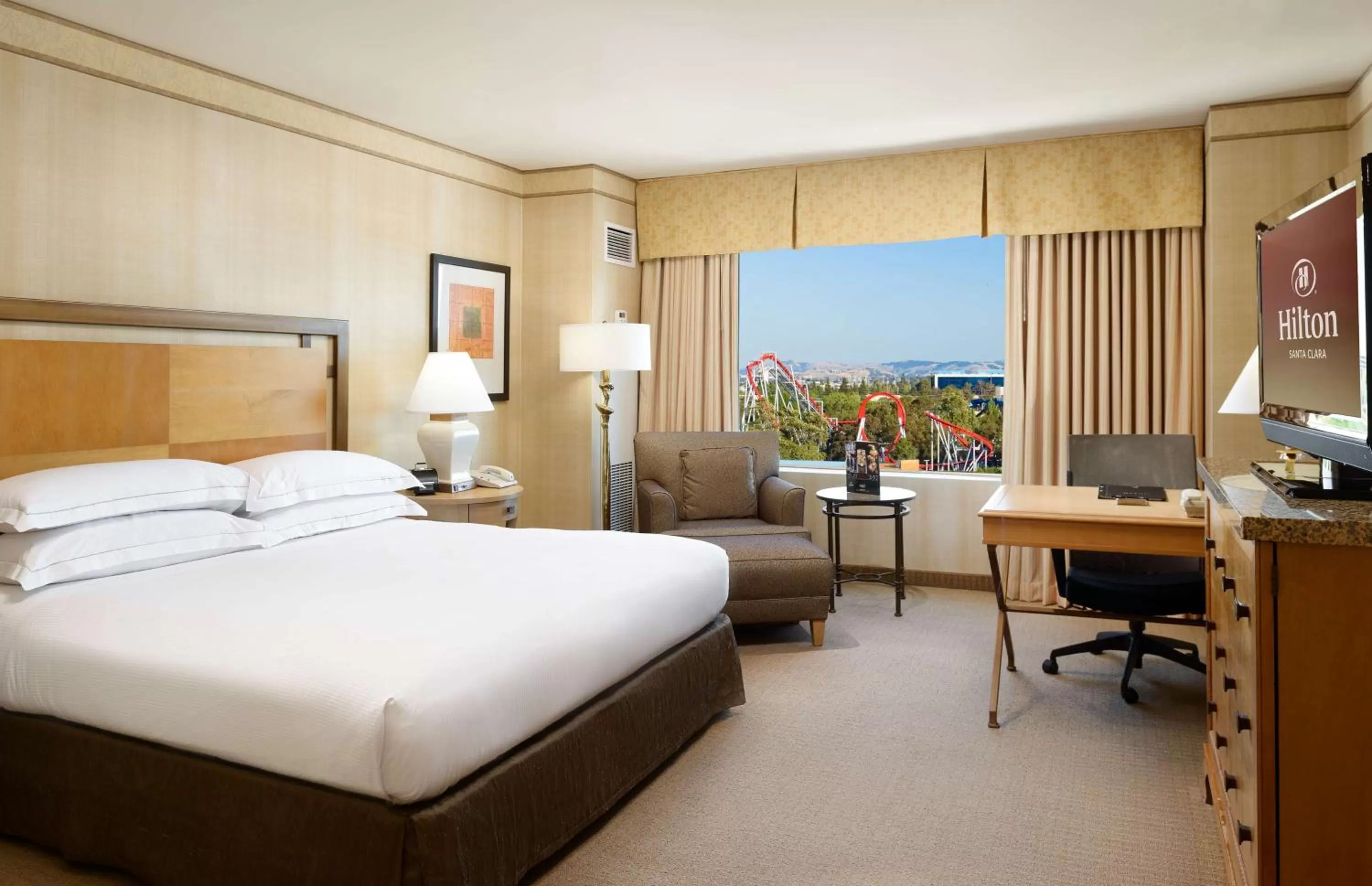 King Room in Hilton Santa Clara