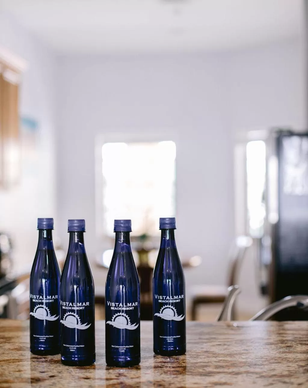 Deluxe Queen Suite in Vistalmar Beach Resort