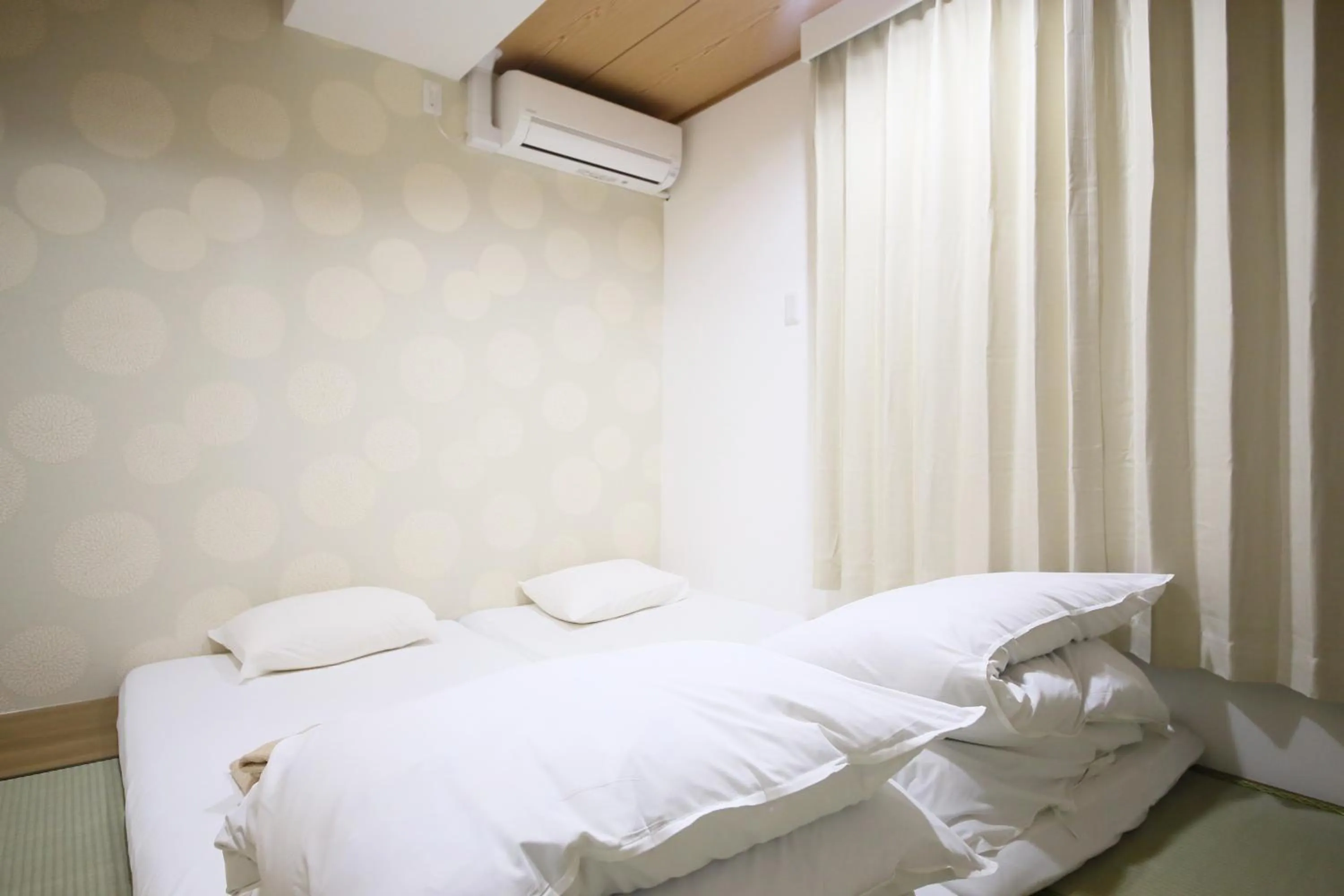 Renovated Japanese-style room for 2 person - Non-Smoking in Hotel Shin-Imamiya