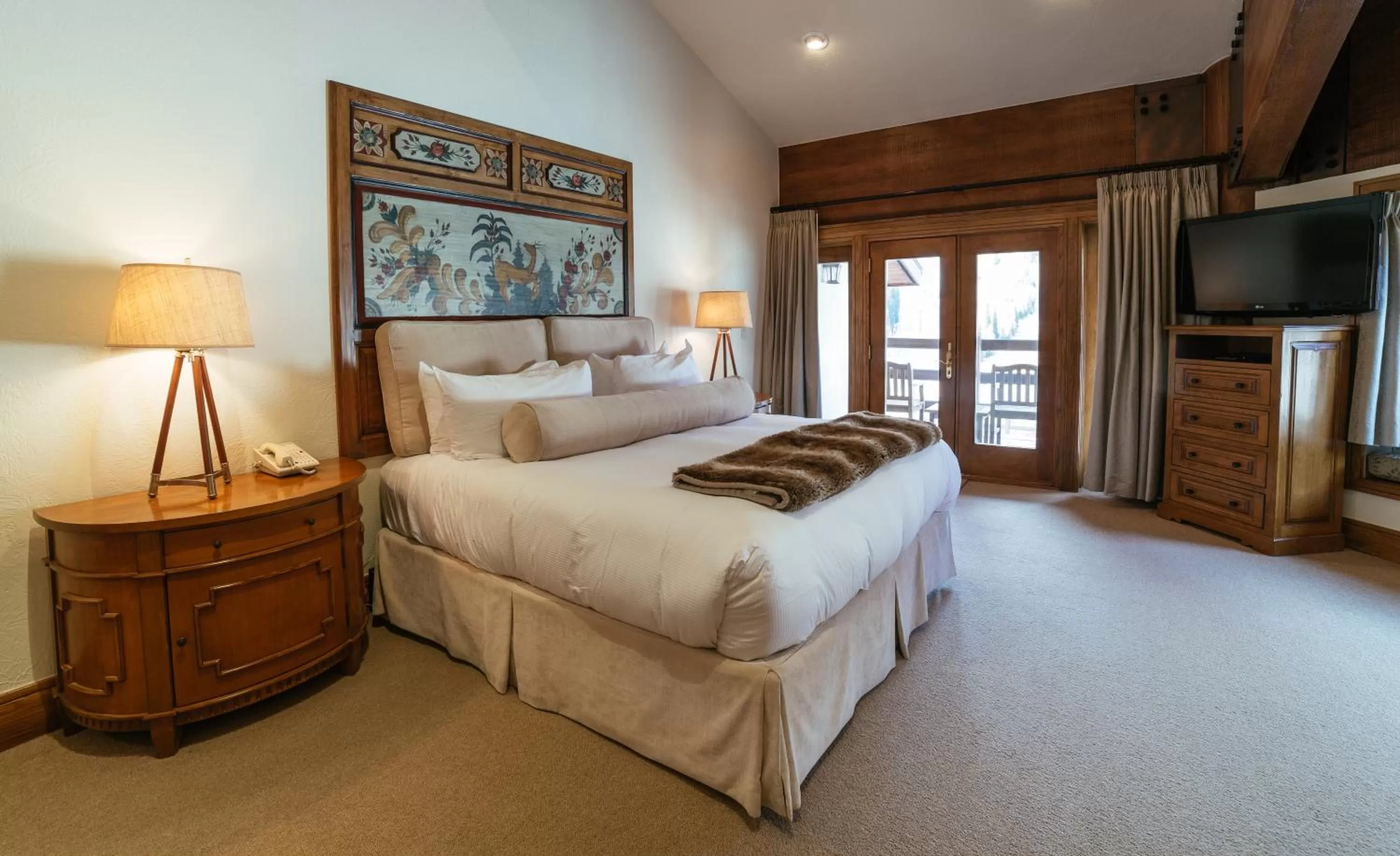 Superior King Room in Stein Eriksen Lodge Deer Valley
