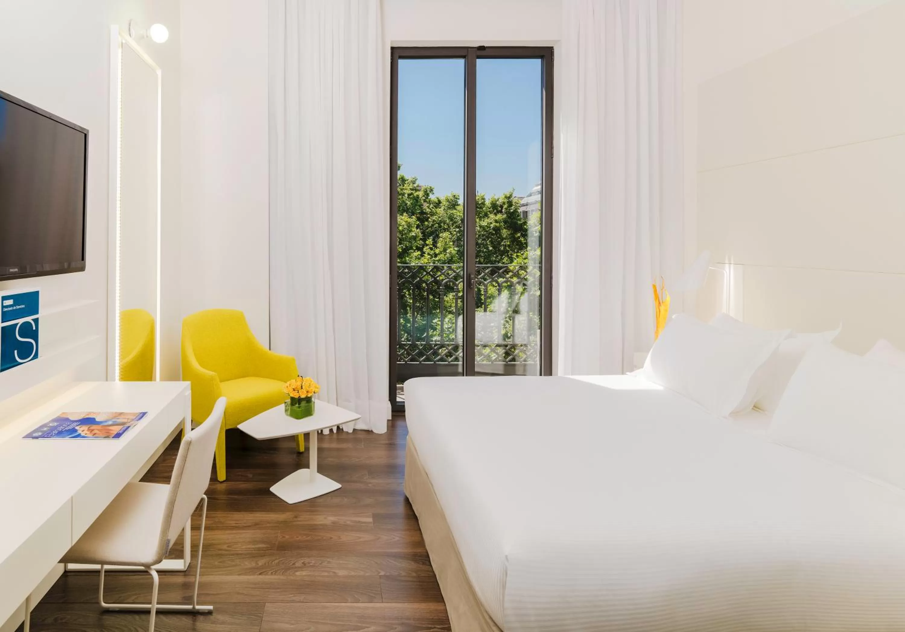 Double Room in H10 Urquinaona Plaza