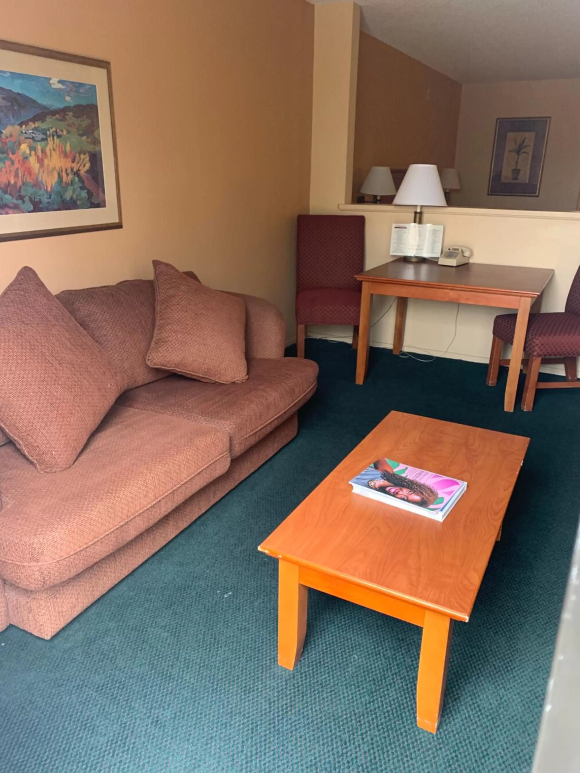 King Mini Suite Poolside in Miracle Springs Resort and Spa