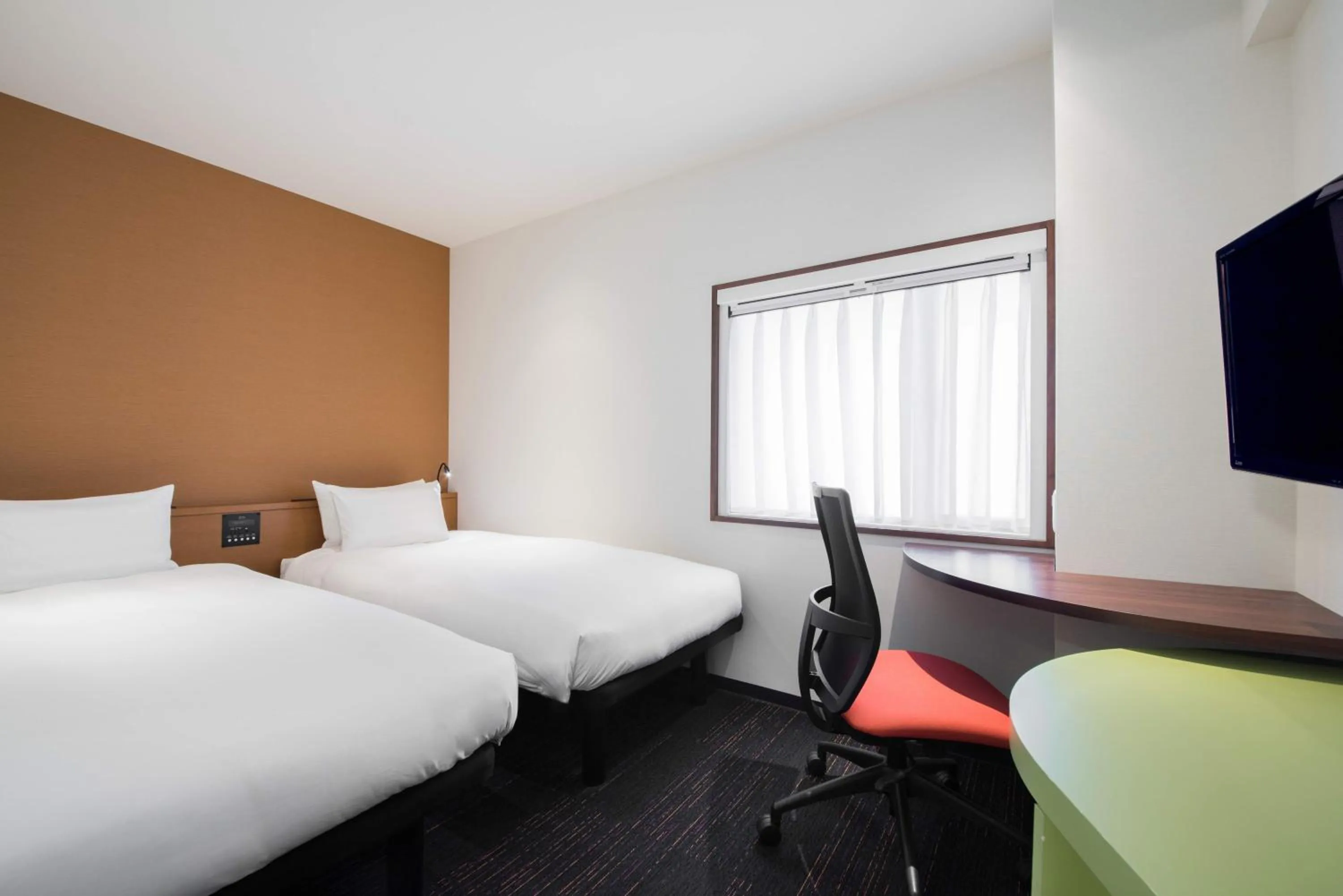 Standard Twin Room - Non-Smoking in the b akasaka