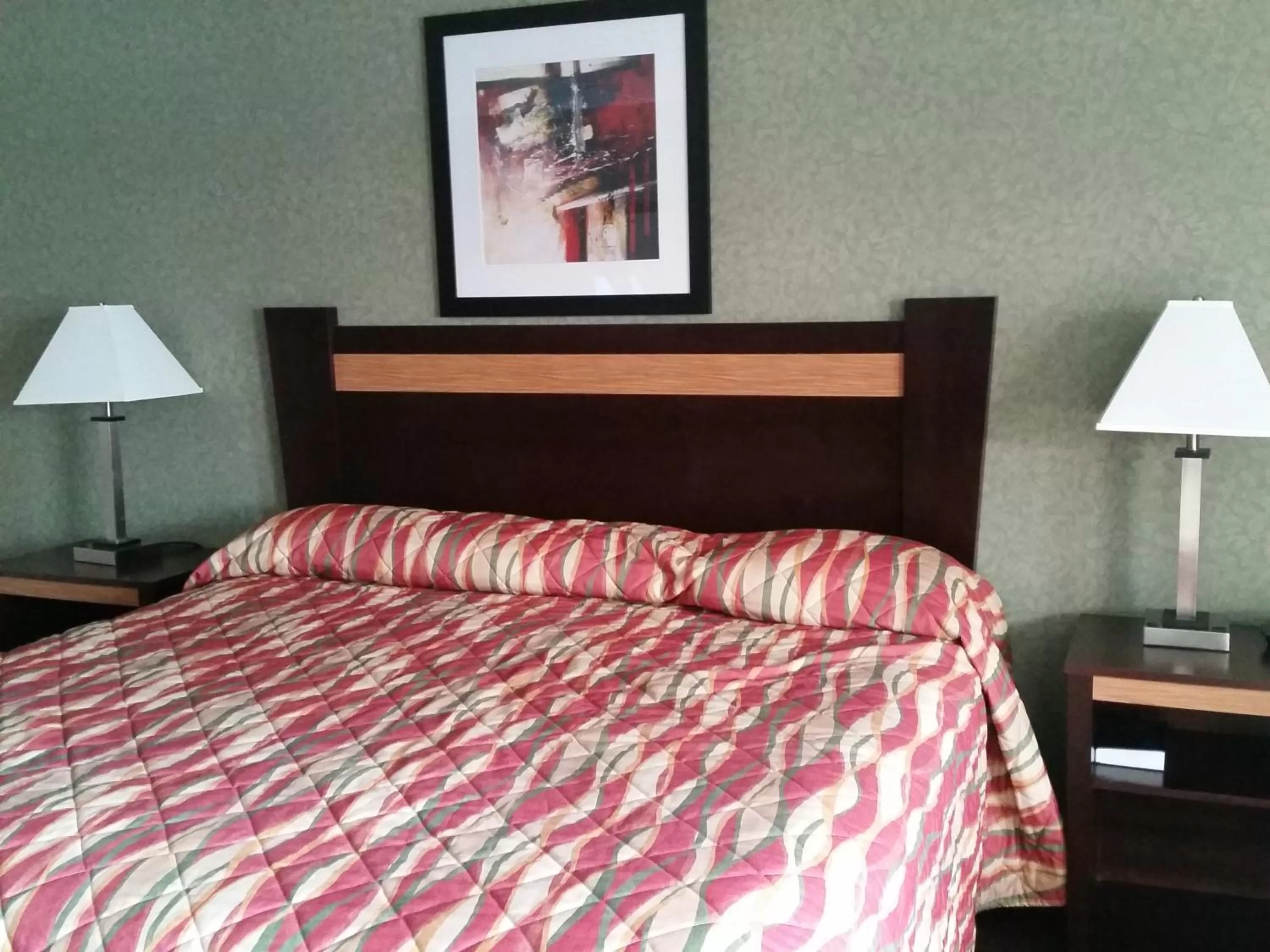 King Room - Non-Smoking in German Village Inn Motel